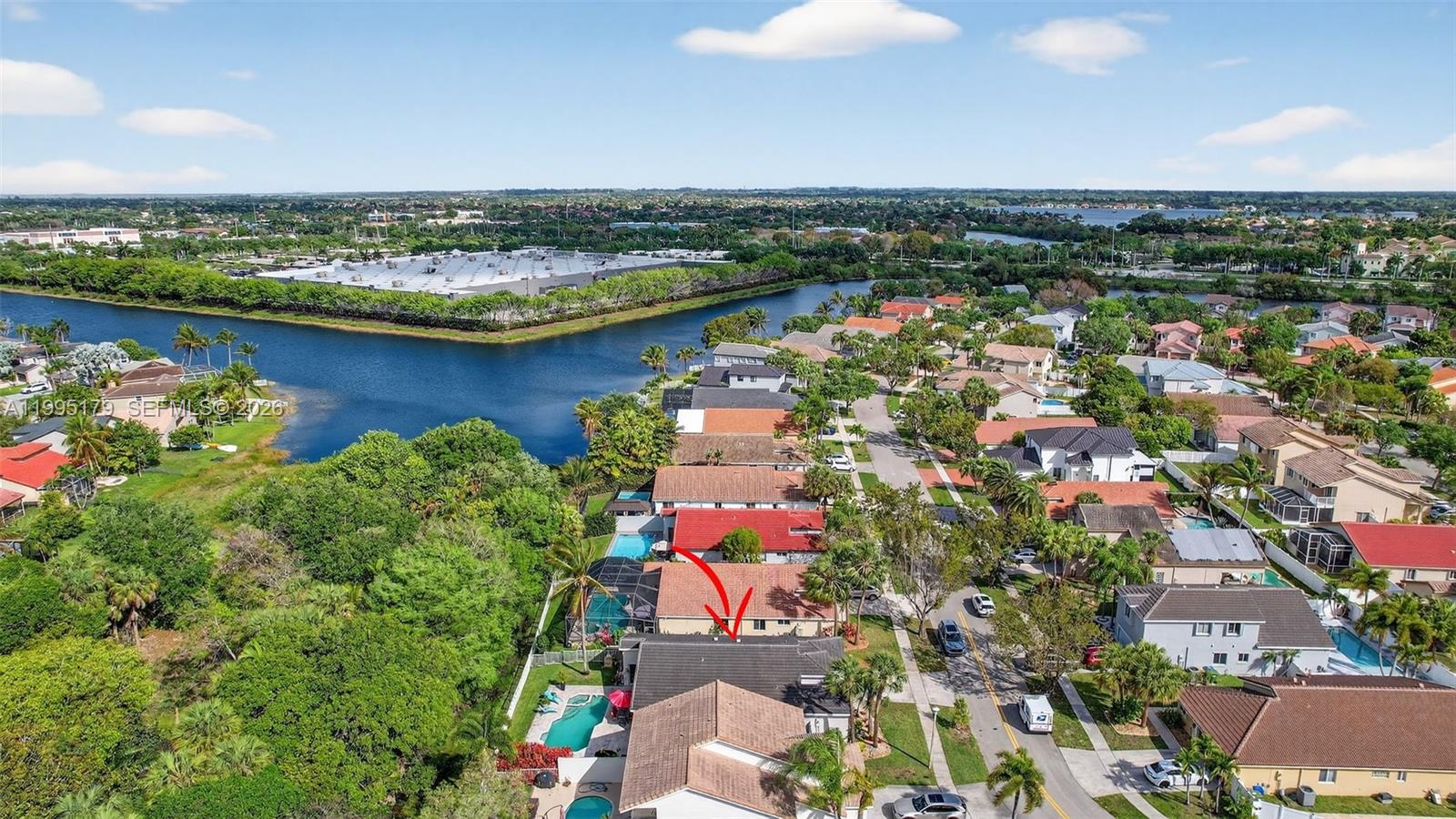 284 SW 180th Ave Pembroke Pines, FL 33029