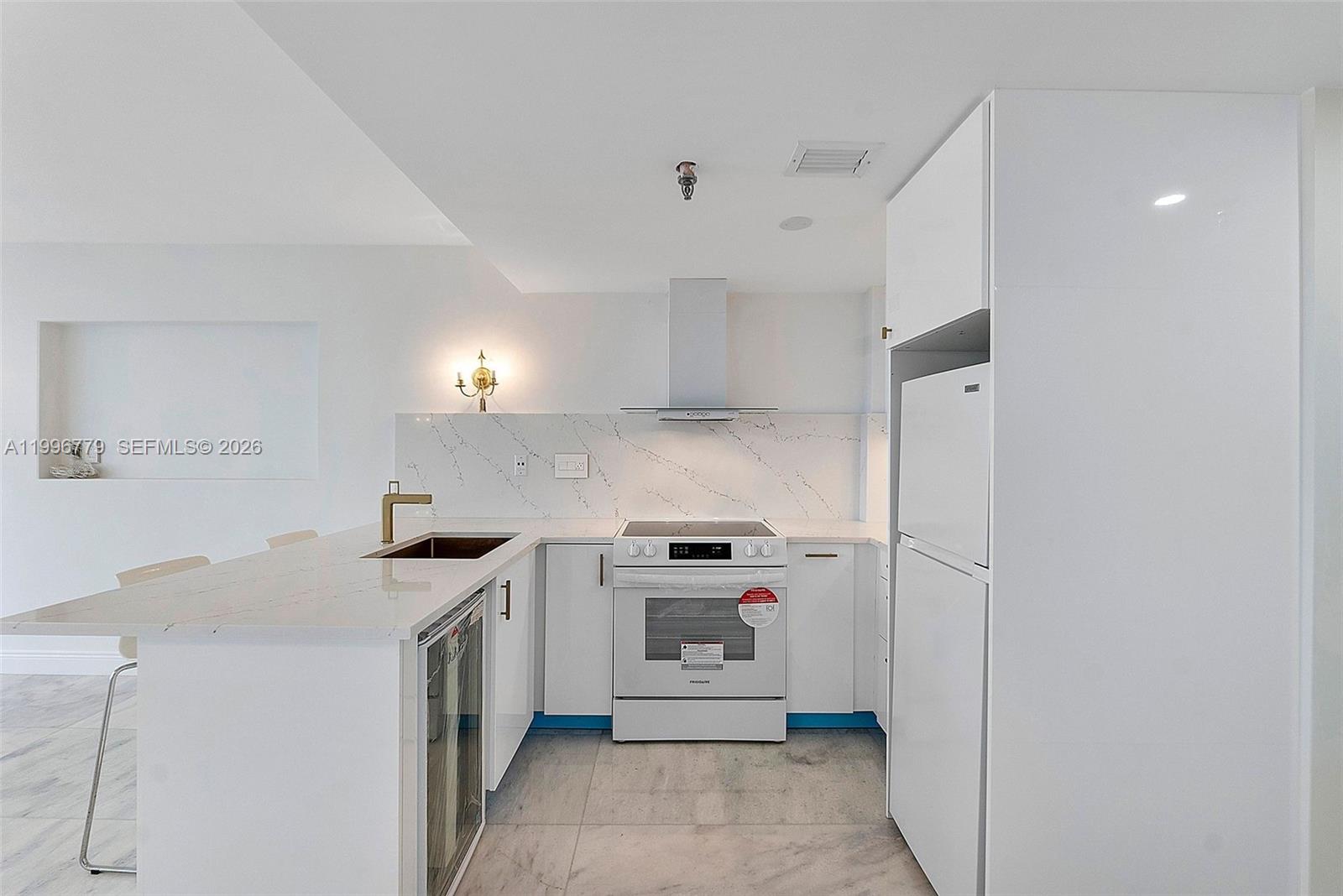 image Brickell Key Two2