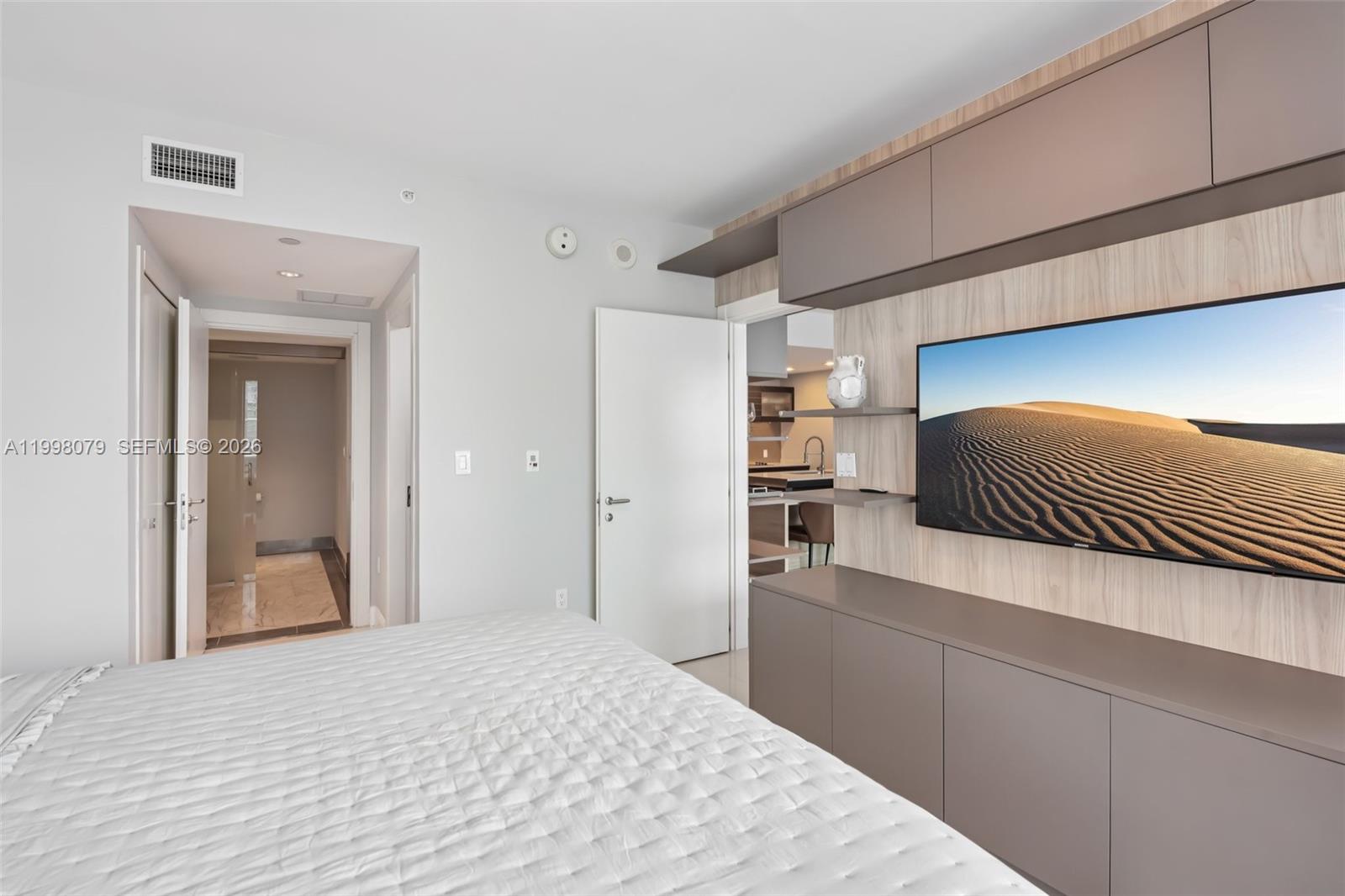 image Epic Residences13