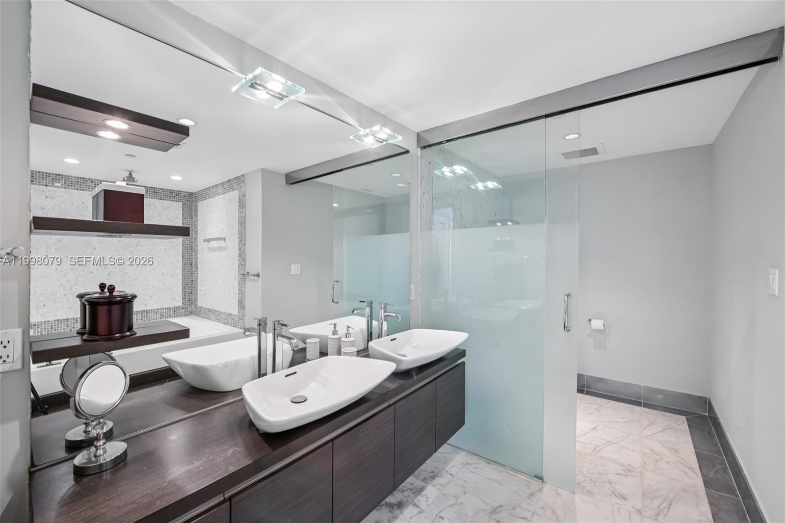 image Epic Residences16