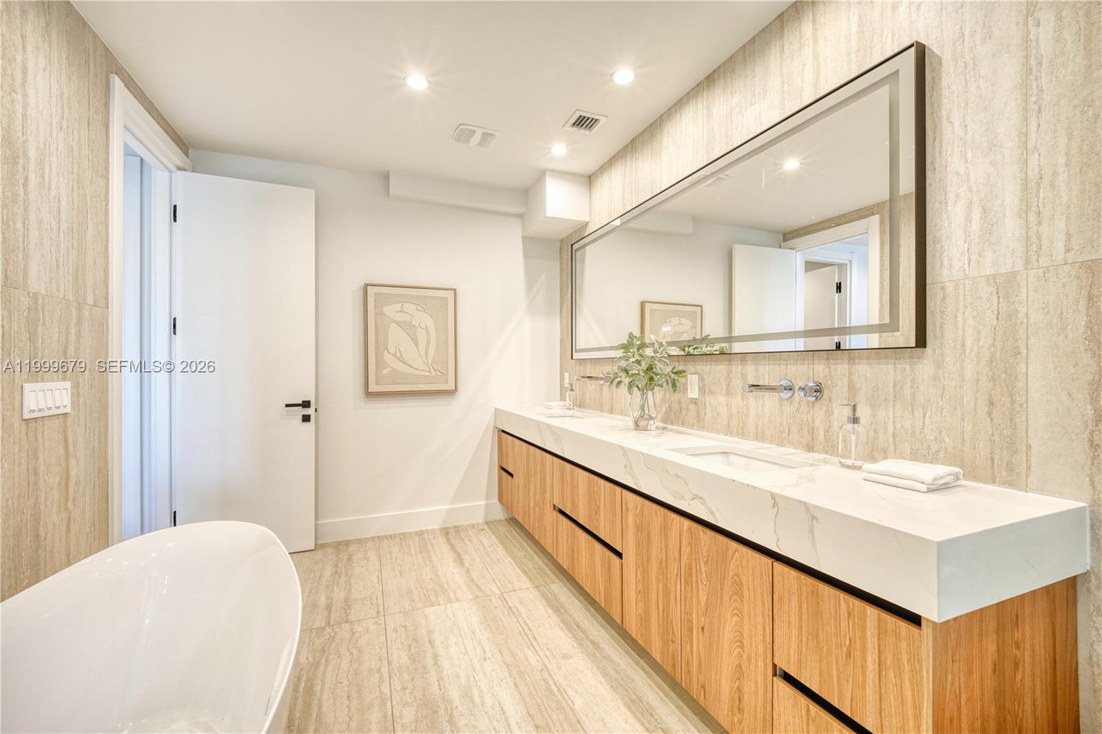 2613 Center Ave Fort Lauderdale, FL 33308