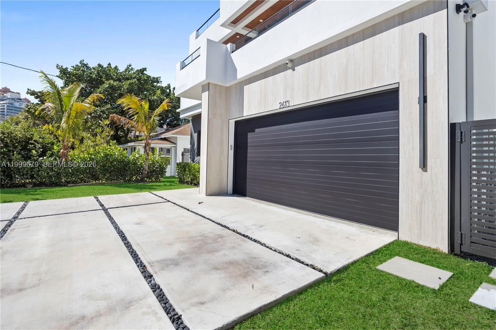 2613 Center Ave Fort Lauderdale, FL 33308