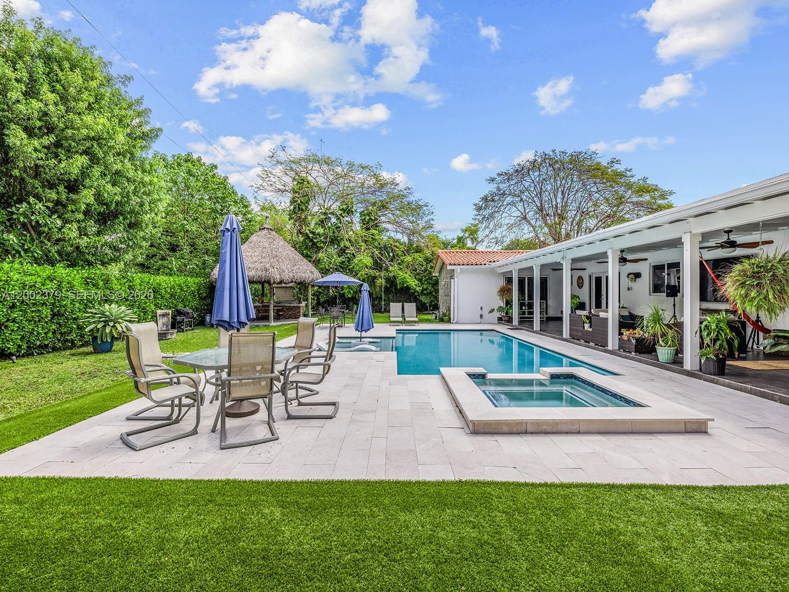 7495 SW 73rd Ter Miami, FL 33143