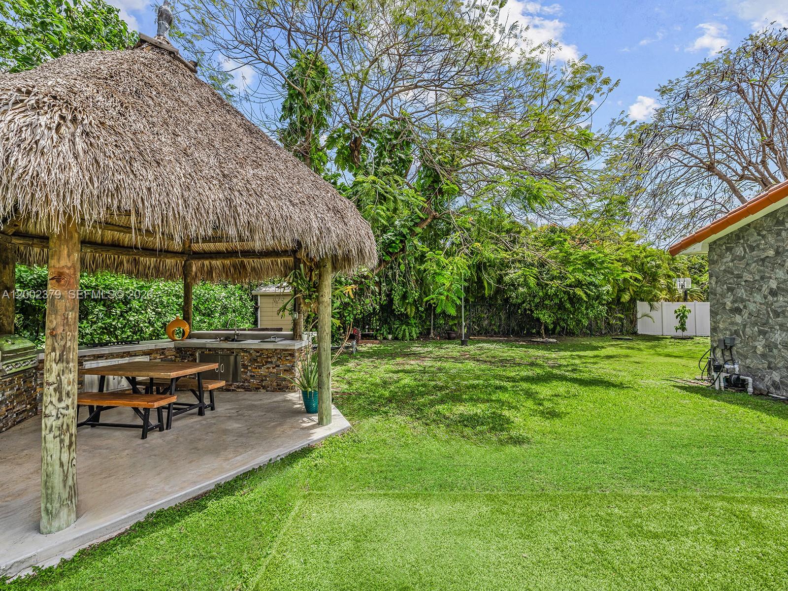 7495 SW 73rd Ter Miami, FL 33143