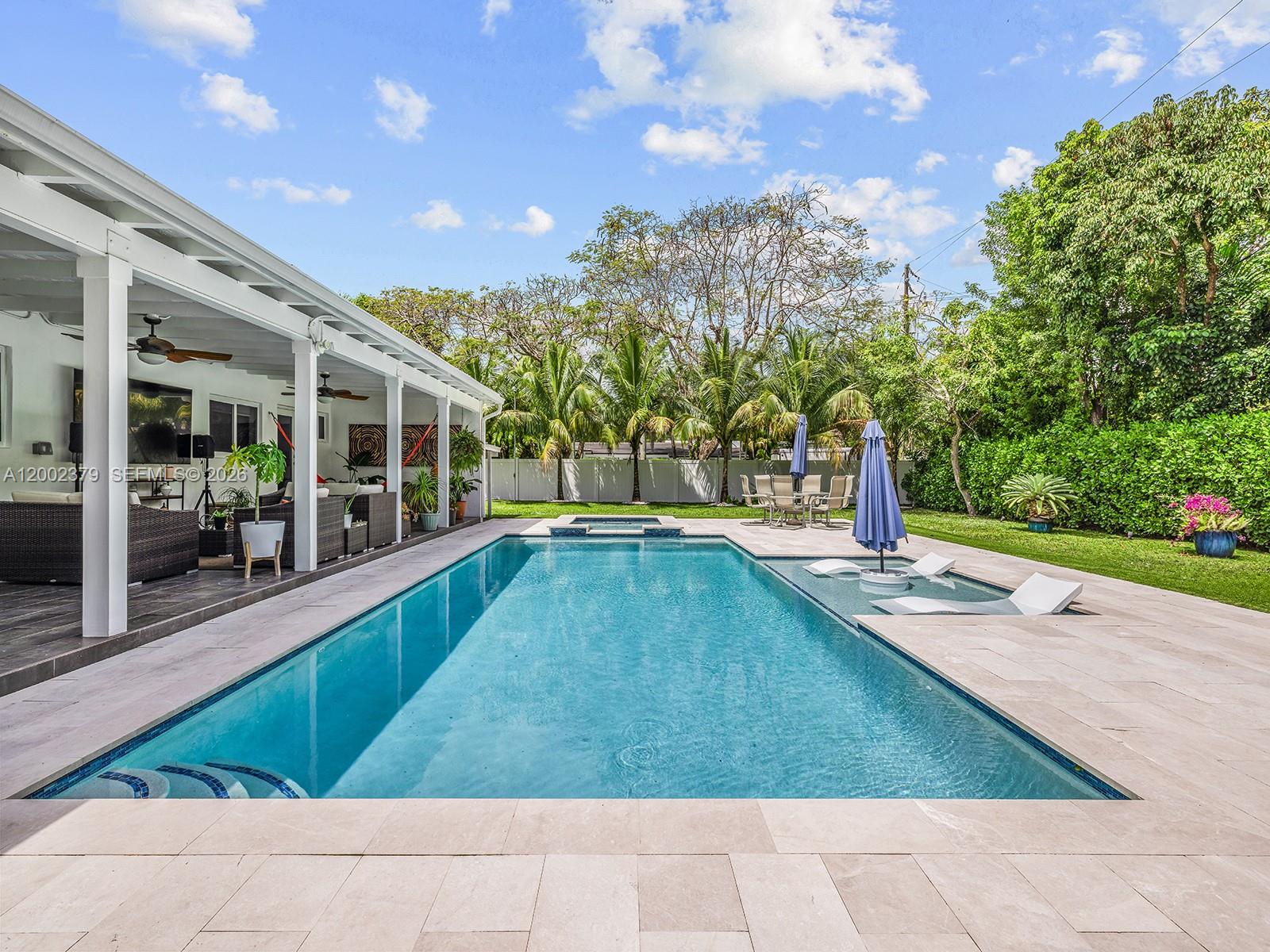 7495 SW 73rd Ter Miami, FL 33143