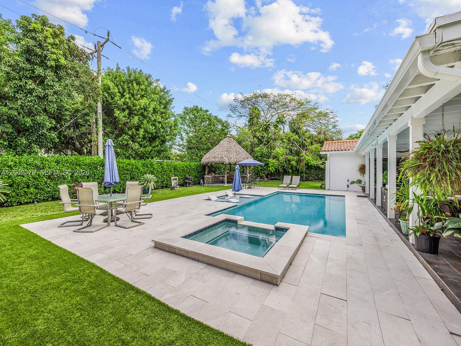 7495 SW 73rd Ter Miami, FL 33143