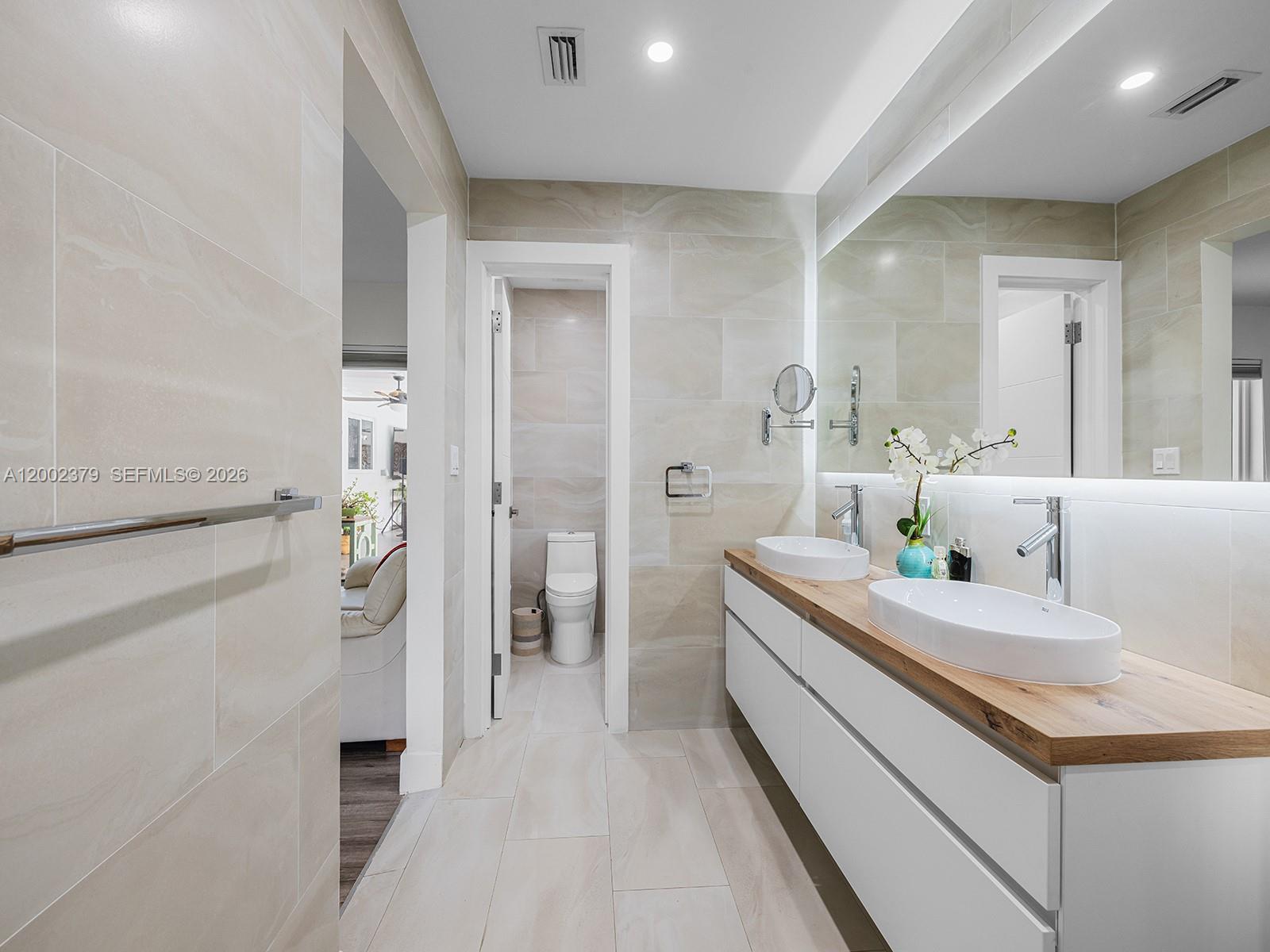 7495 SW 73rd Ter Miami, FL 33143