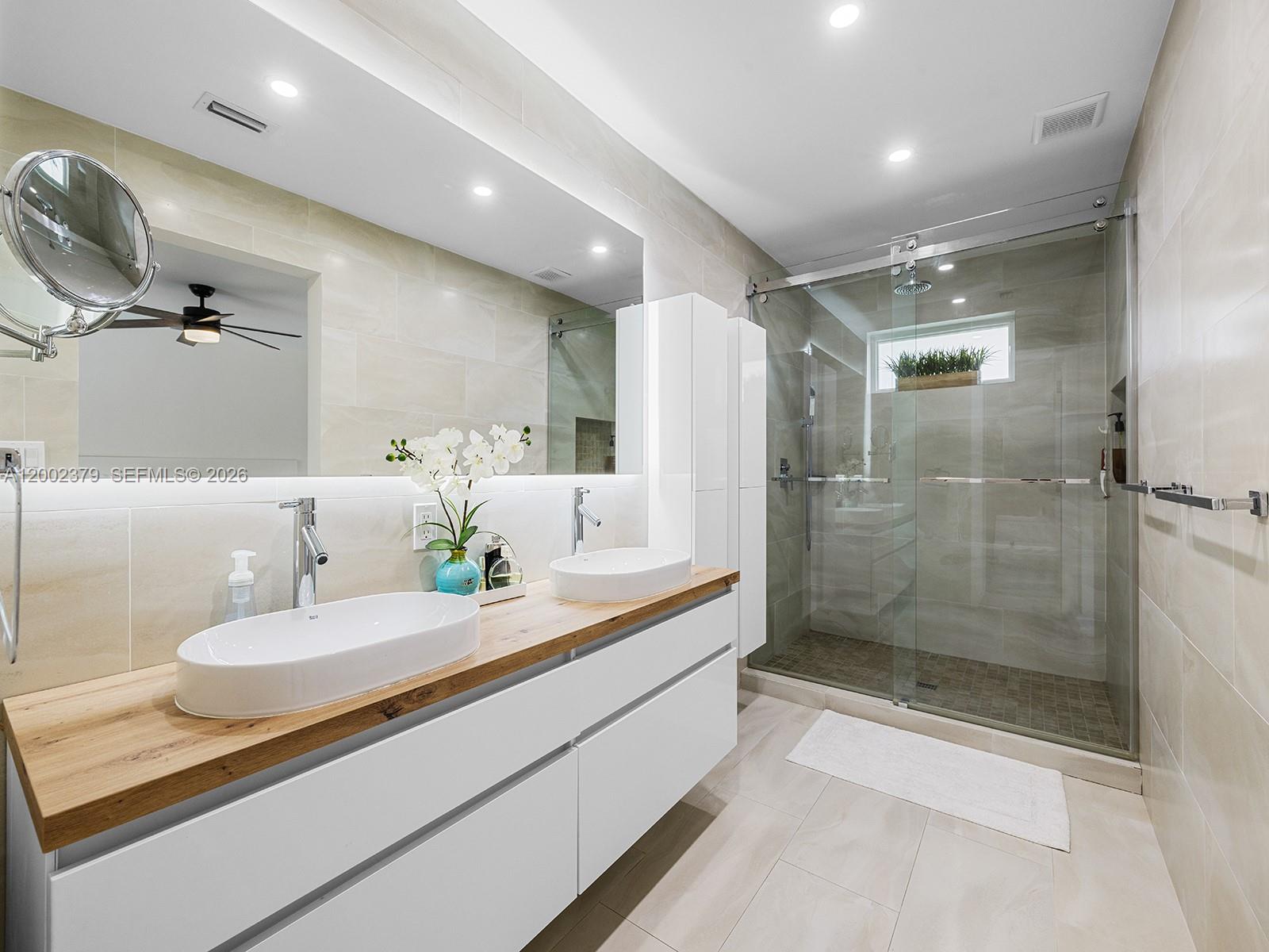 7495 SW 73rd Ter Miami, FL 33143