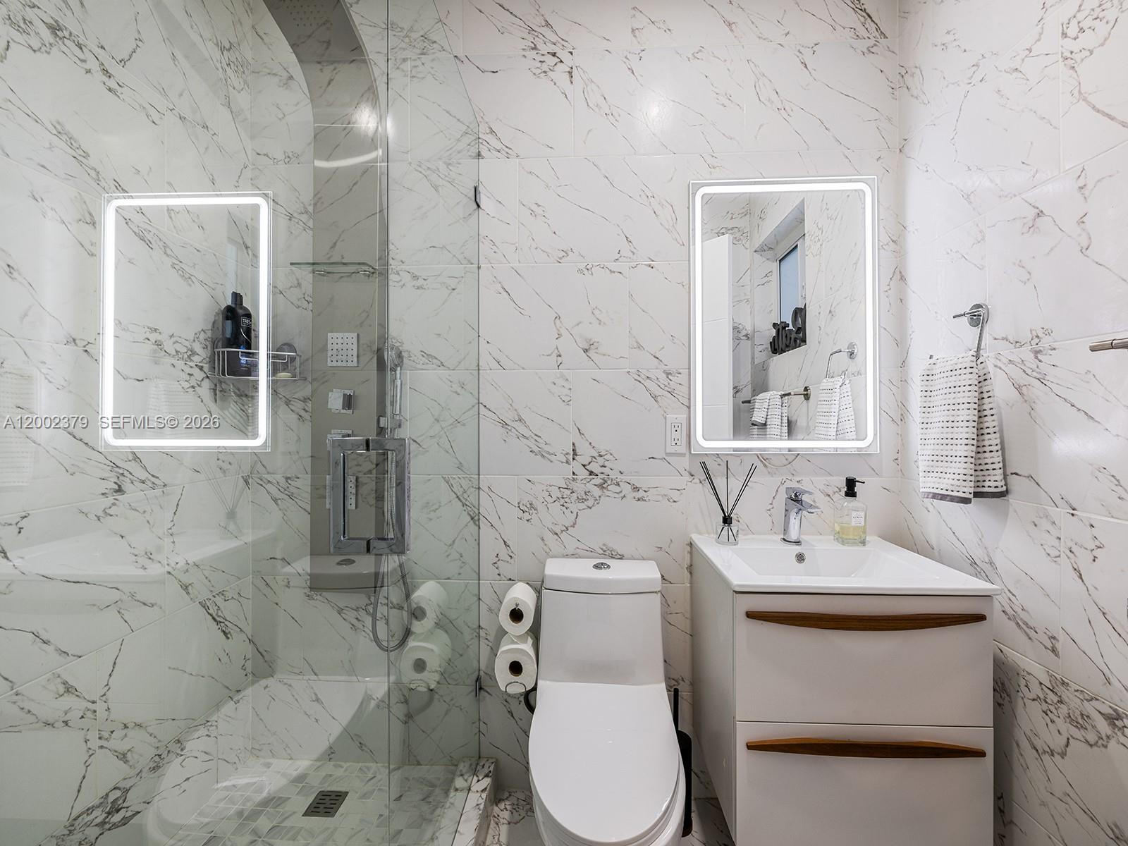 7495 SW 73rd Ter Miami, FL 33143