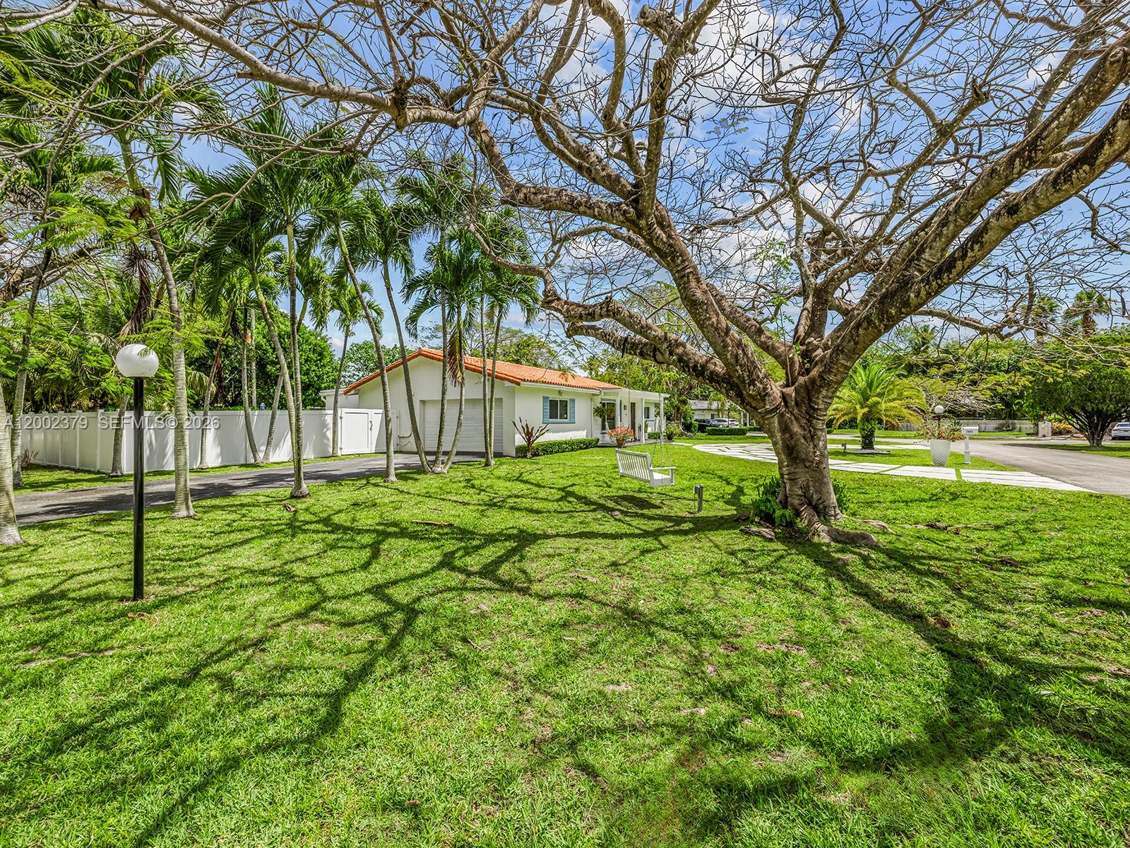 7495 SW 73rd Ter Miami, FL 33143