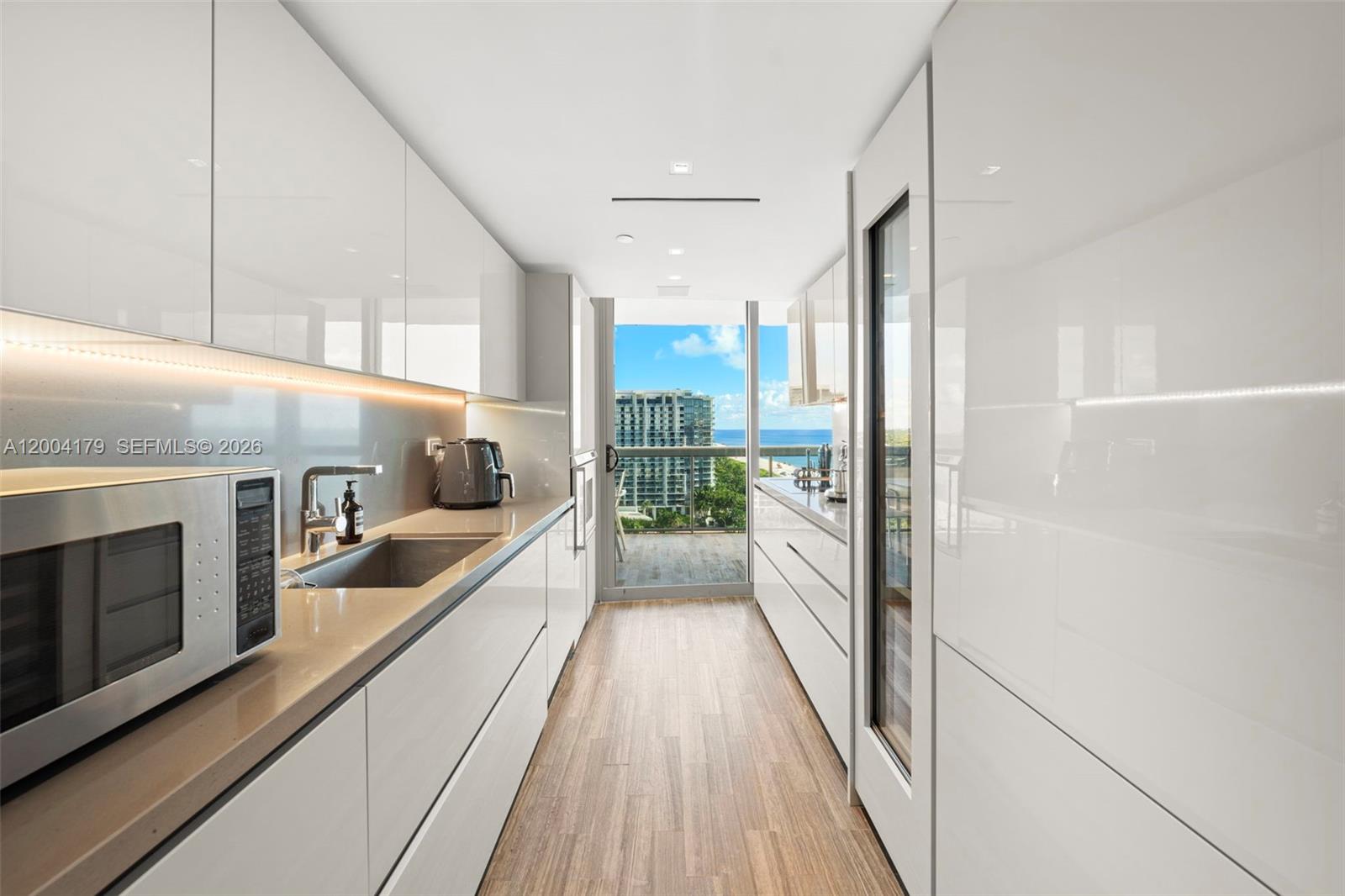 101 20th St #2007 Miami Beach, FL 33139