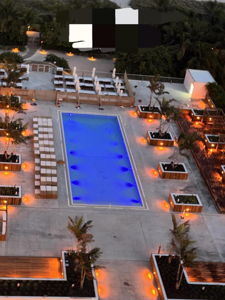 2301 Collins Ave #1011-1012 Miami Beach, FL 33139