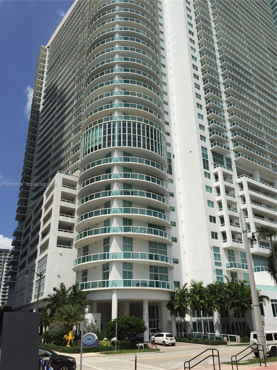 1800 N Bayshore Dr #1506