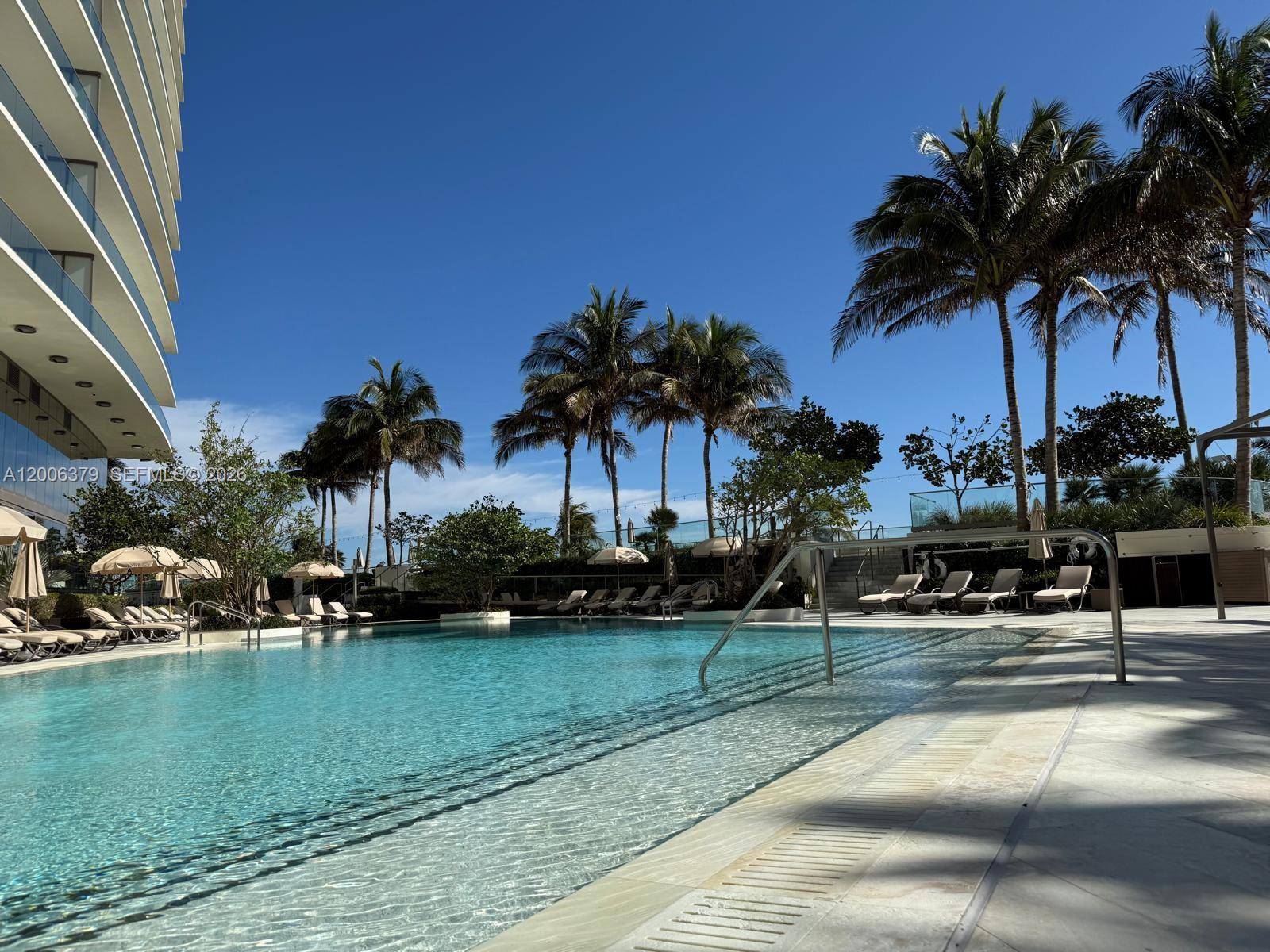 18975 Collins Ave #304 Sunny Isles Beach, FL 33160