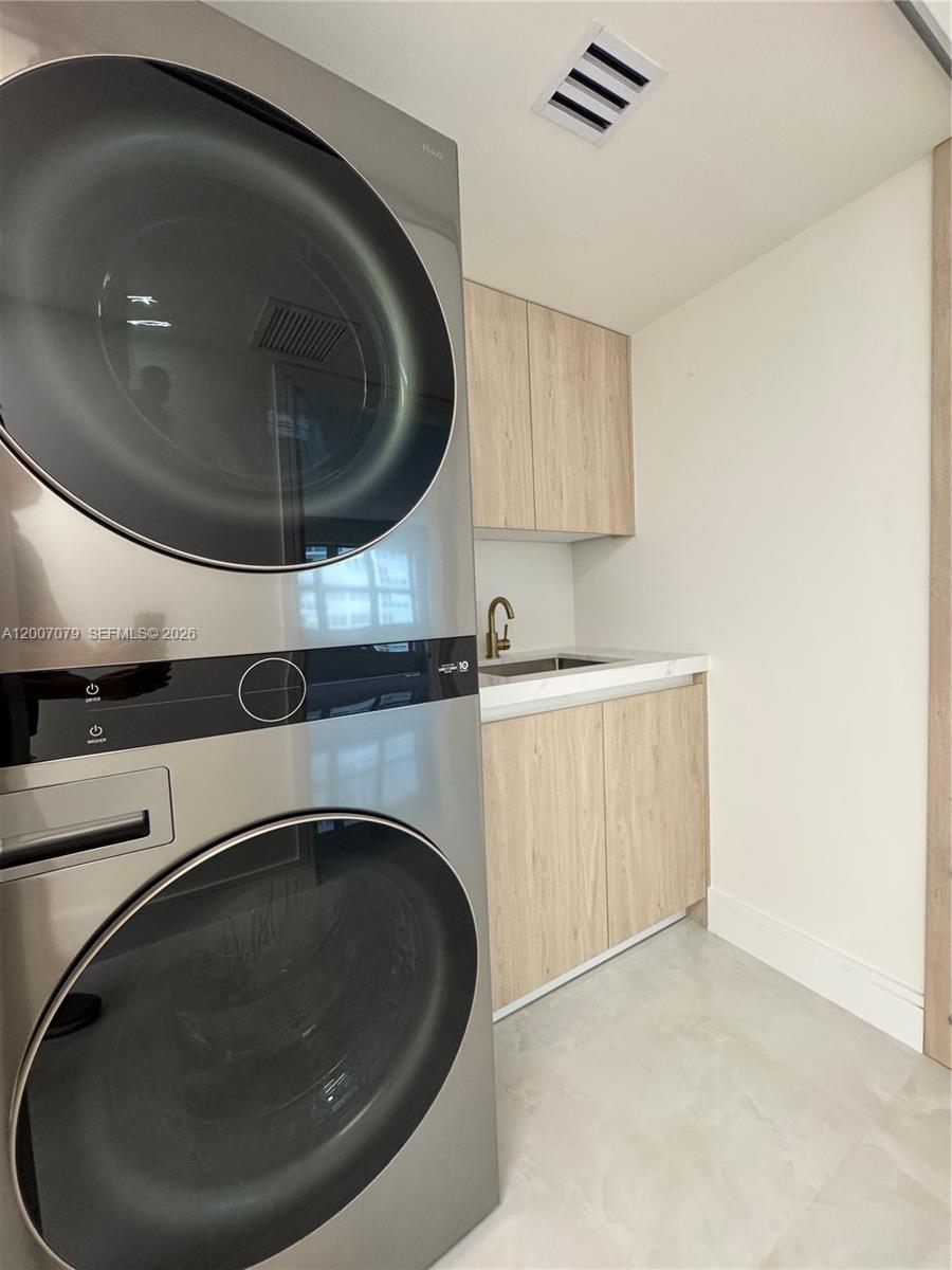 3410 Galt Ocean Dr #901N Fort Lauderdale, FL 33308