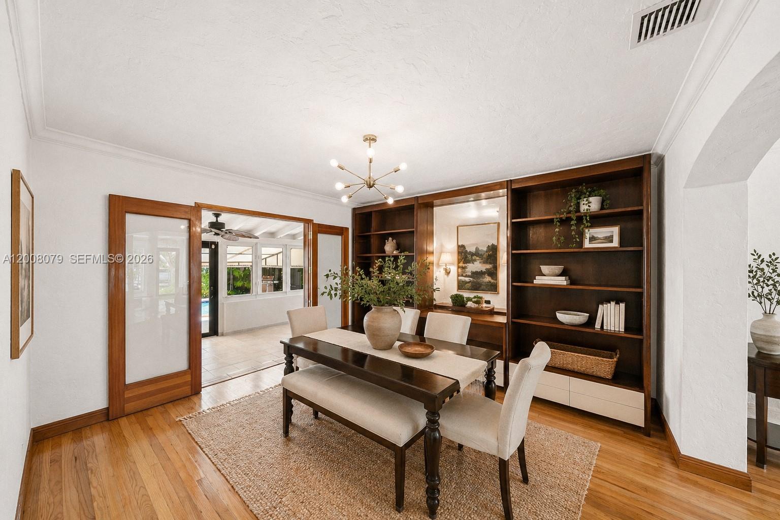 739 Lakeview Dr Miami Beach, FL 33140