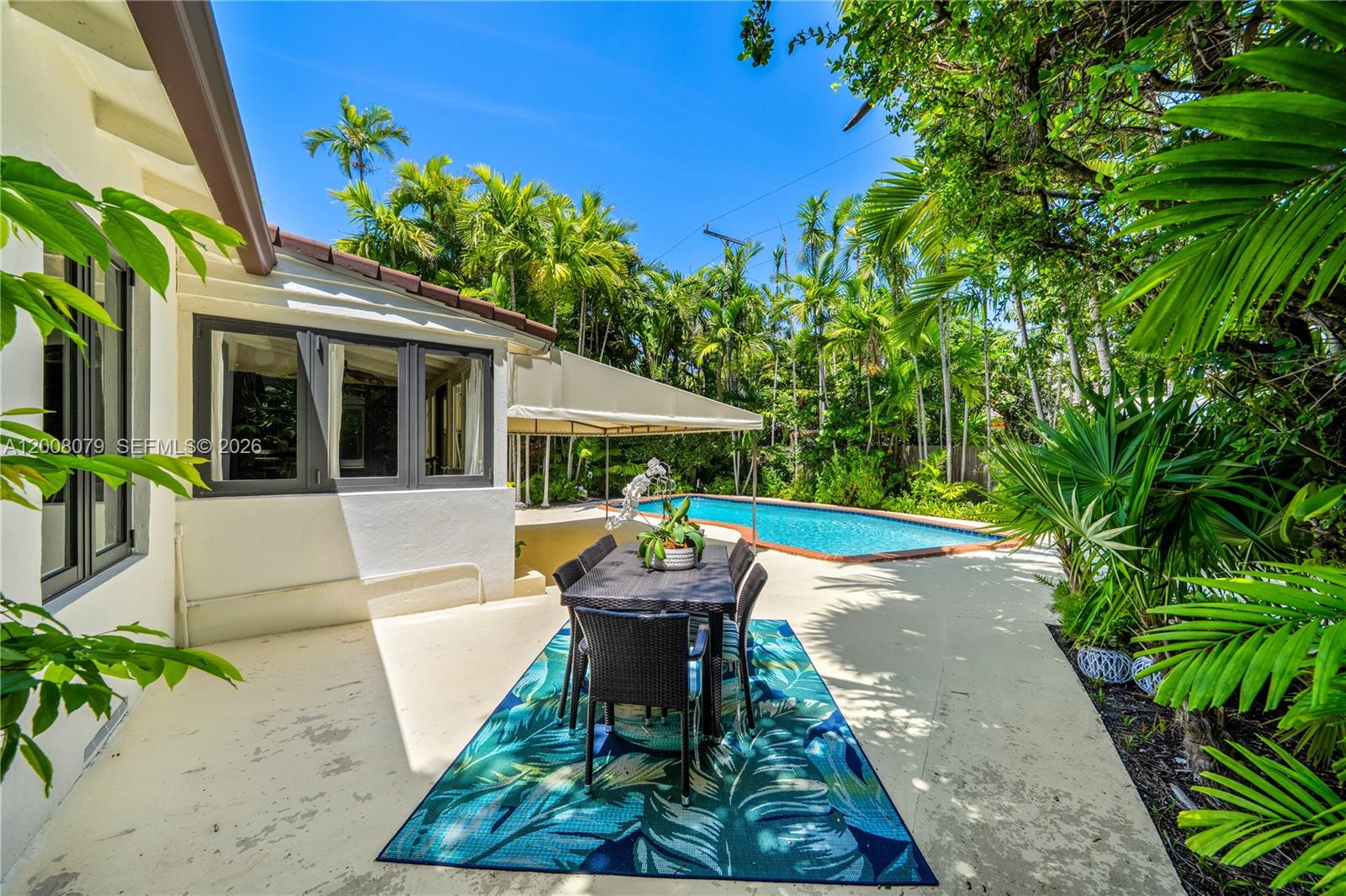 739 Lakeview Dr Miami Beach, FL 33140