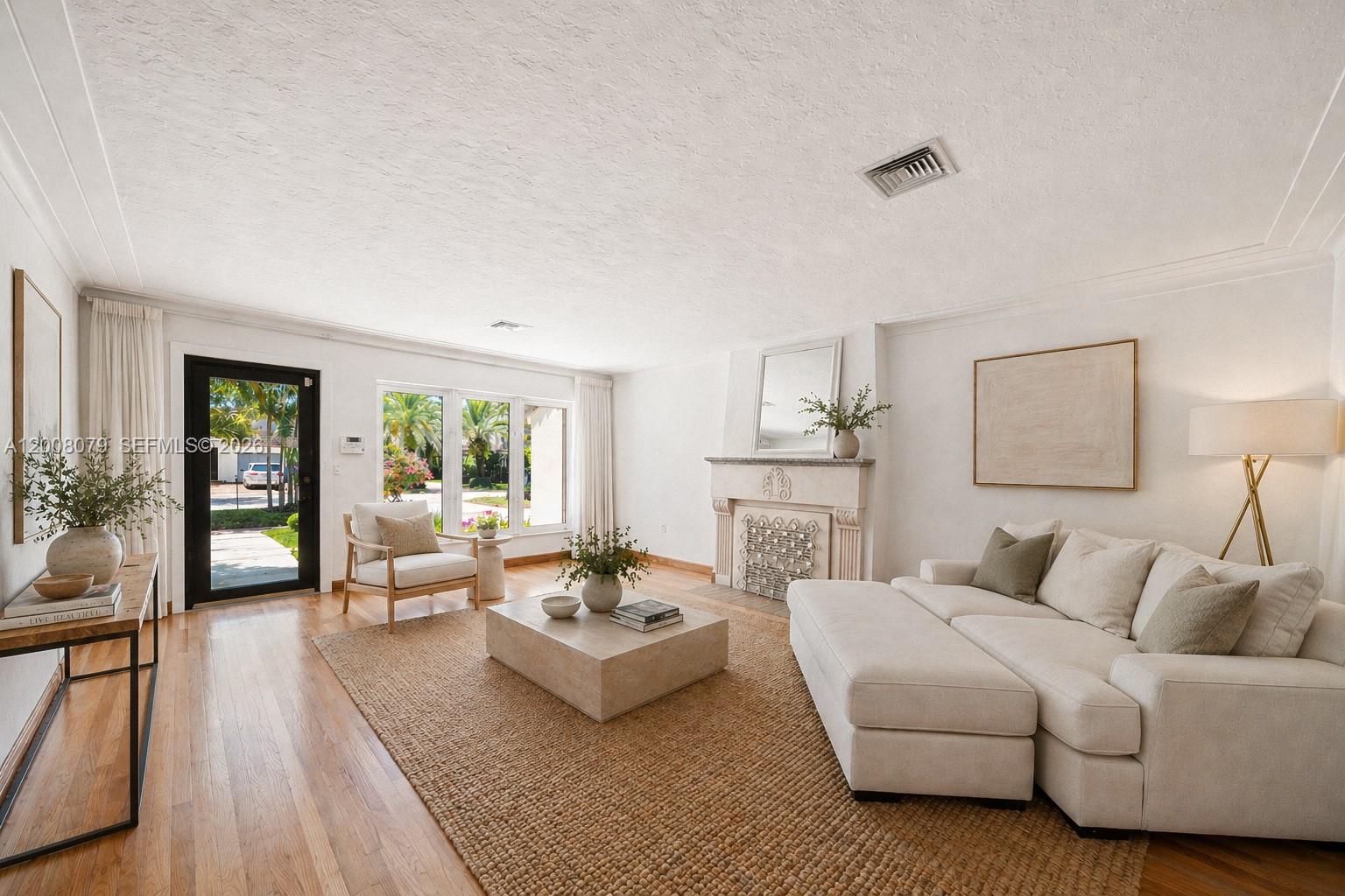 739 Lakeview Dr Miami Beach, FL 33140