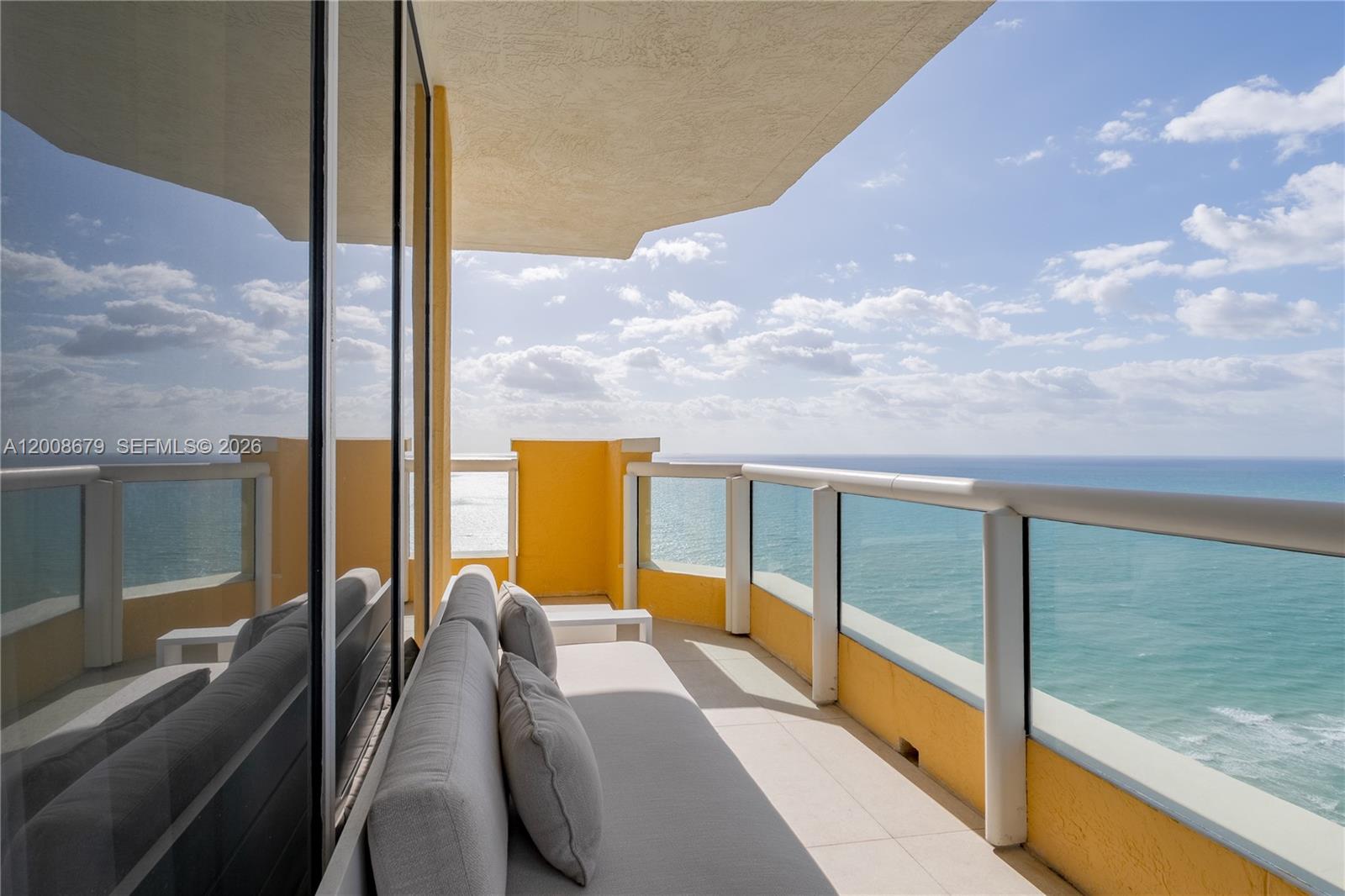 17875 Collins Ave #3906 Sunny Isles Beach, FL 33160