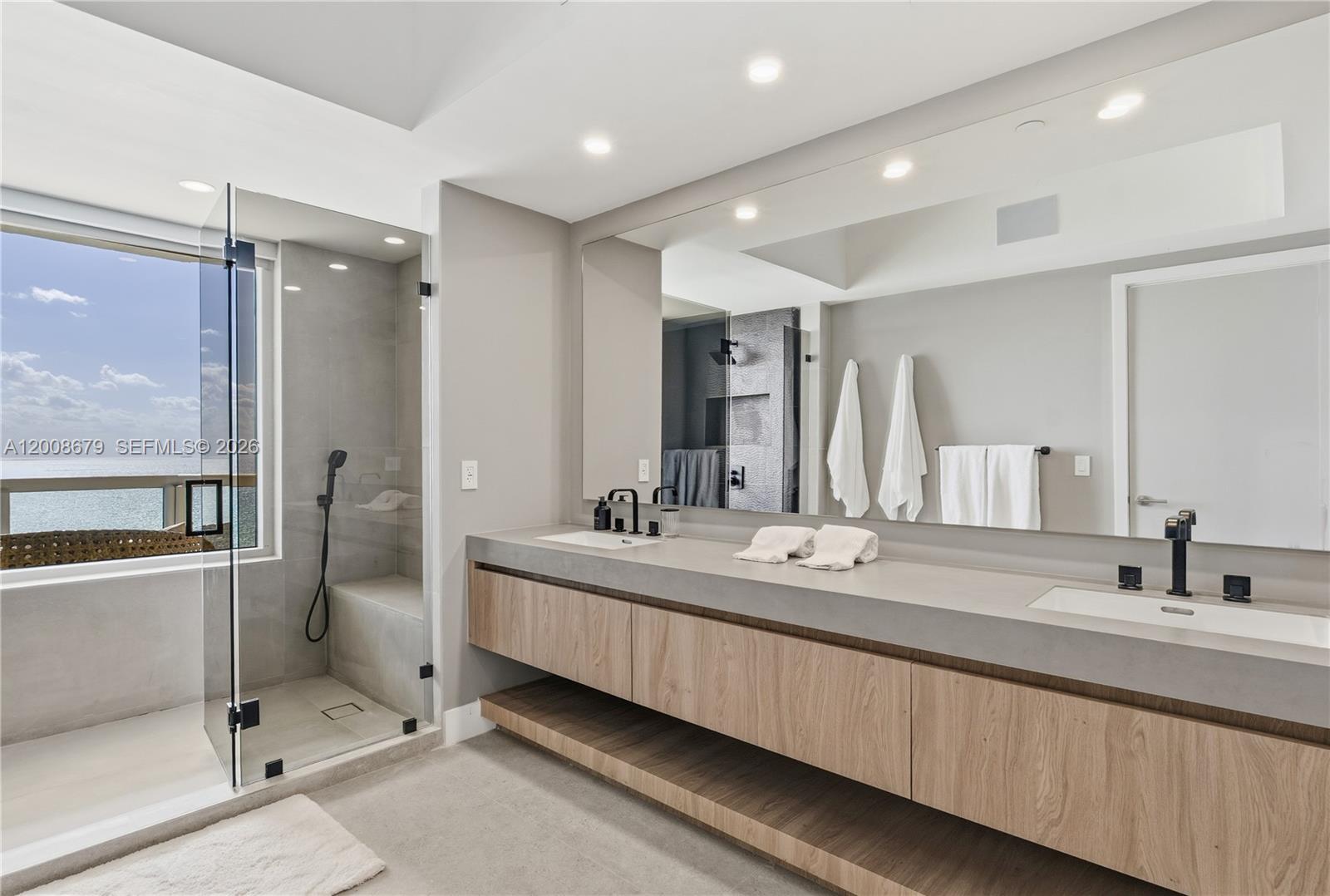 17875 Collins Ave #3906 Sunny Isles Beach, FL 33160