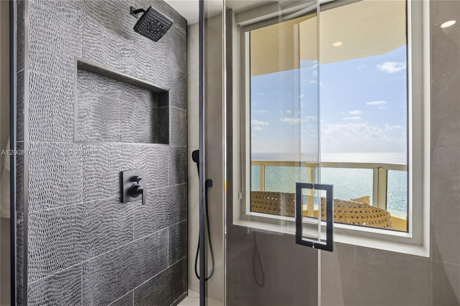 17875 Collins Ave #3906 Sunny Isles Beach, FL 33160