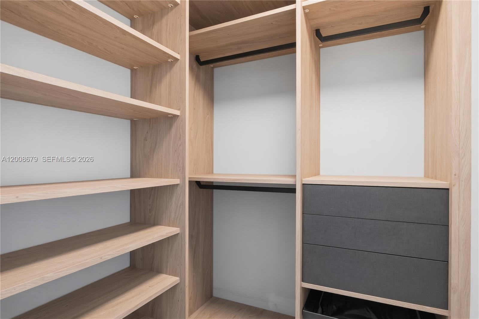 17875 Collins Ave #3906 Sunny Isles Beach, FL 33160