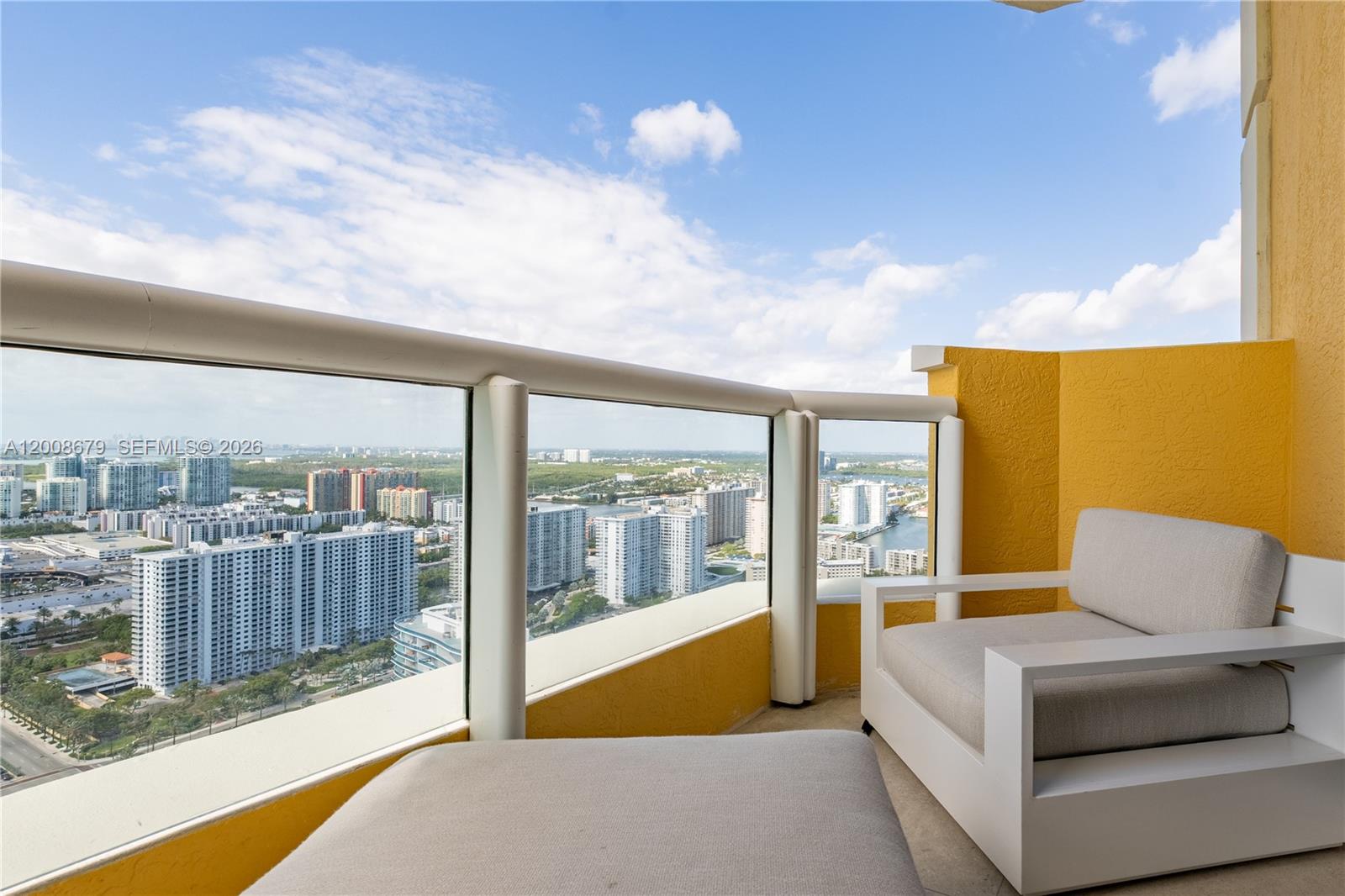 17875 Collins Ave #3906 Sunny Isles Beach, FL 33160