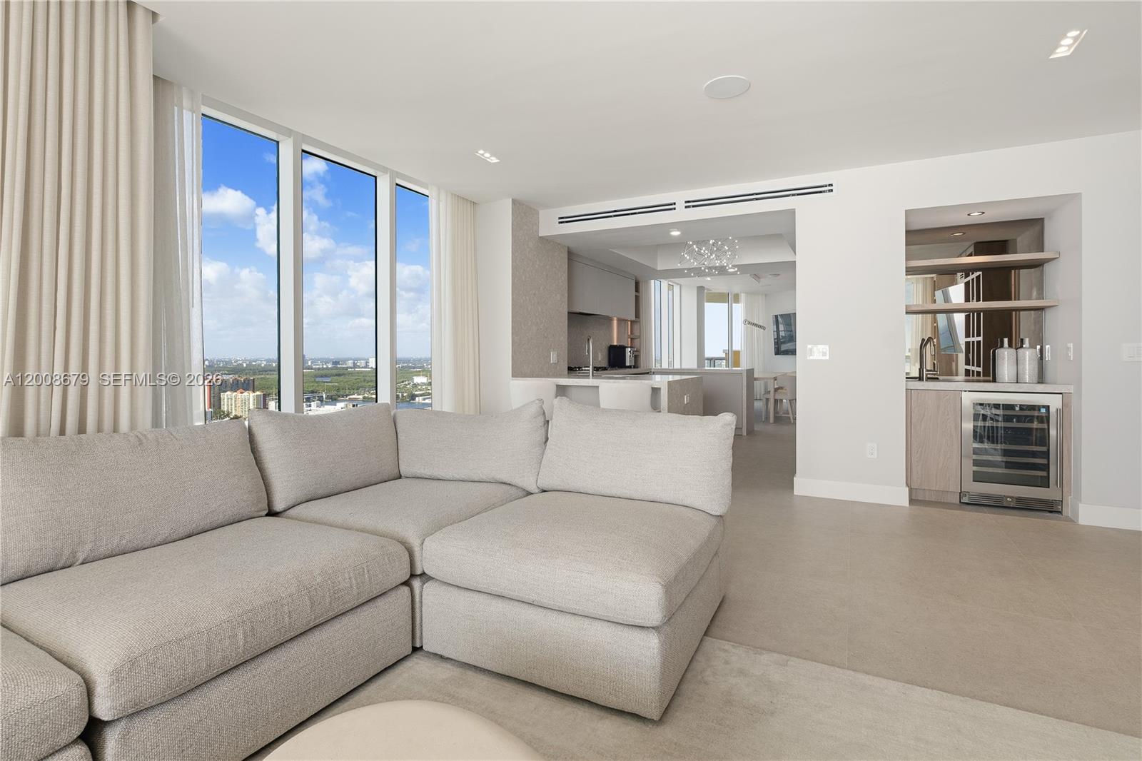 17875 Collins Ave #3906 Sunny Isles Beach, FL 33160