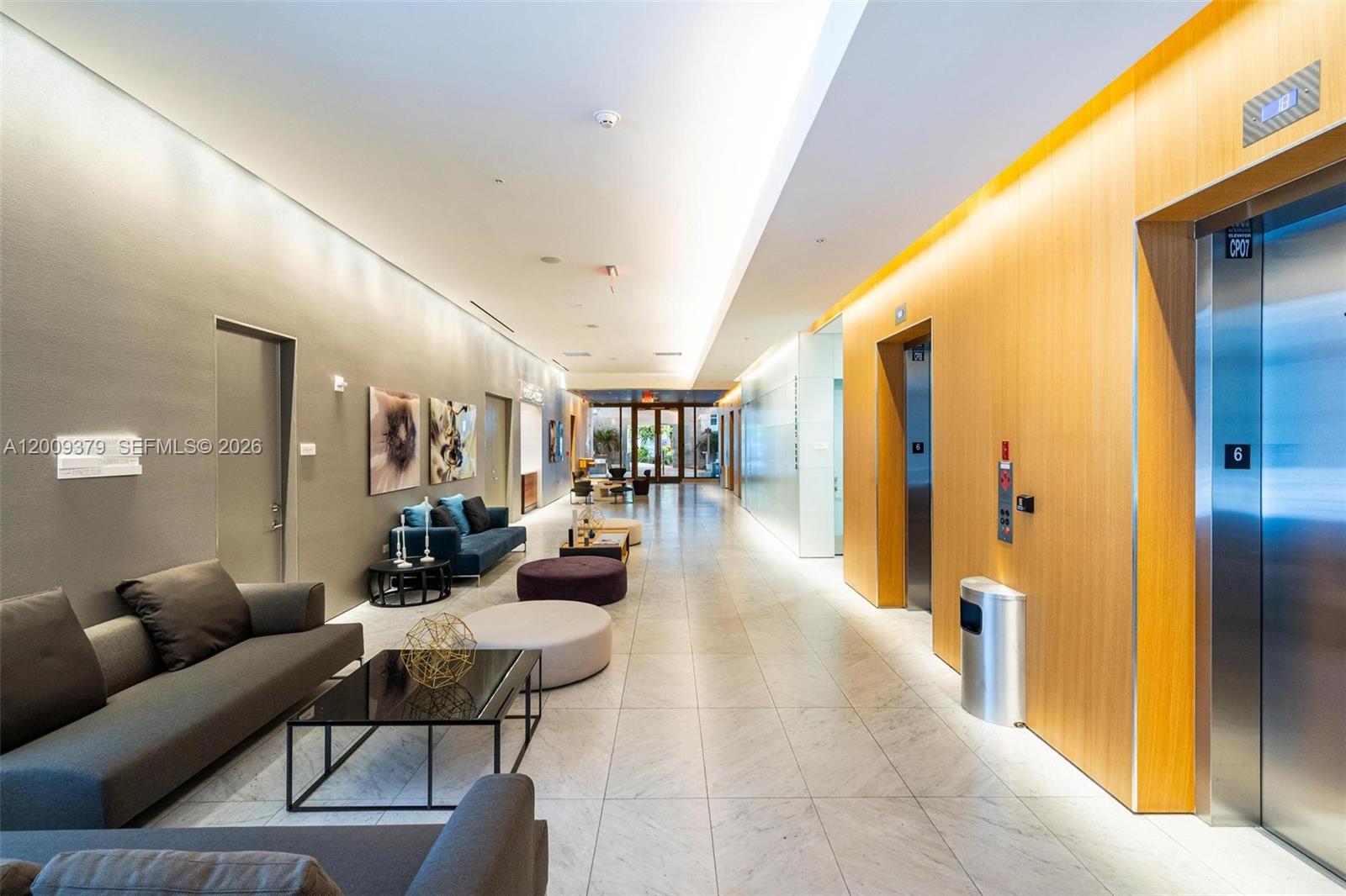 88 SW 7th St #3801 Miami, FL 33130