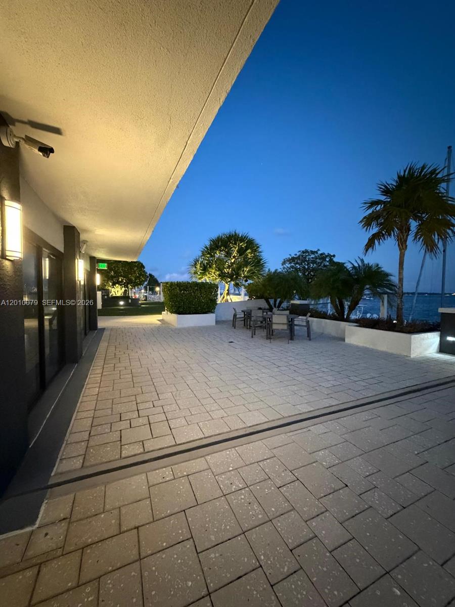 image Brickell Harbour21
