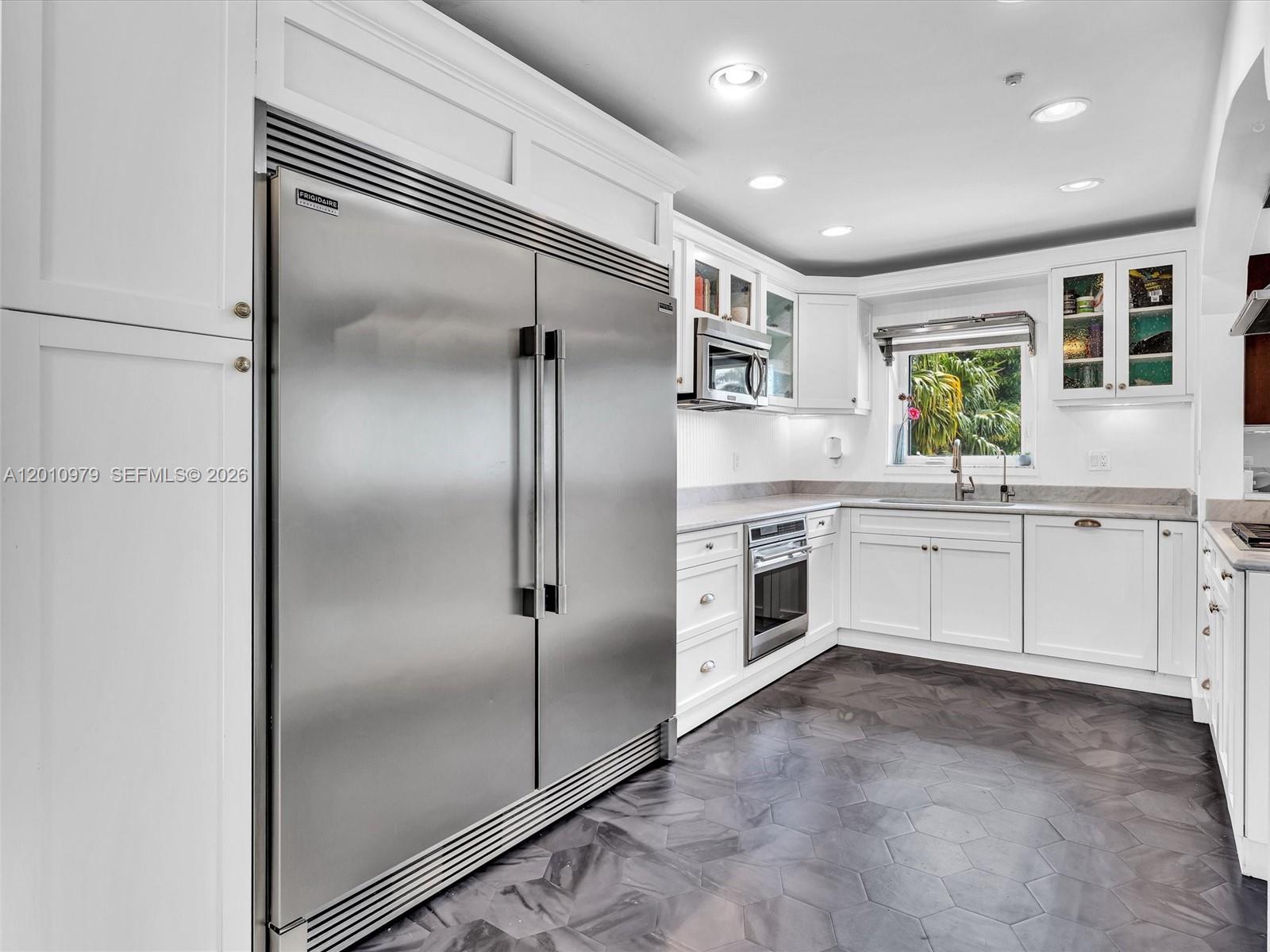 744 NE 18th Ave Fort Lauderdale, FL 33304
