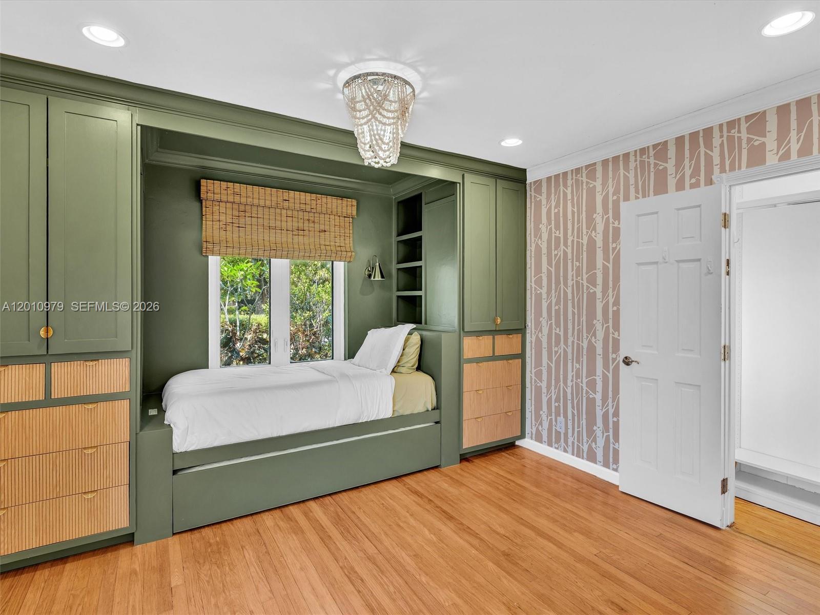 744 NE 18th Ave Fort Lauderdale, FL 33304