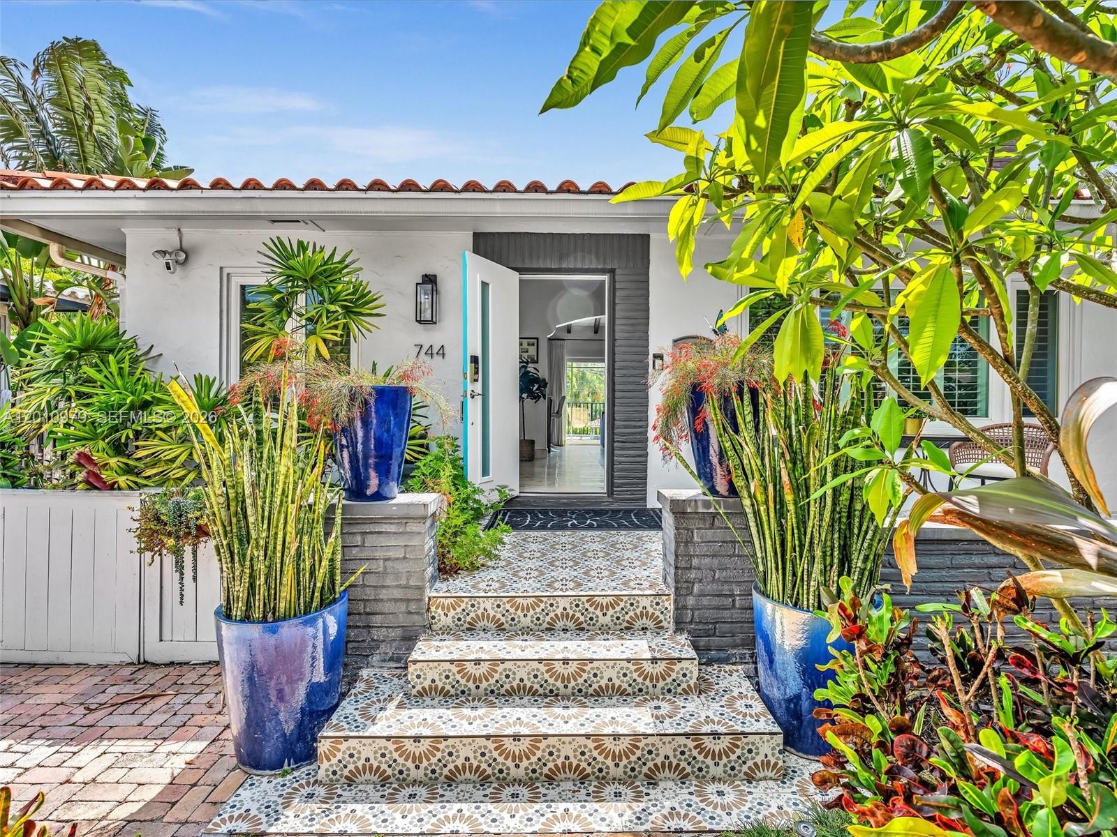 744 NE 18th Ave Fort Lauderdale, FL 33304