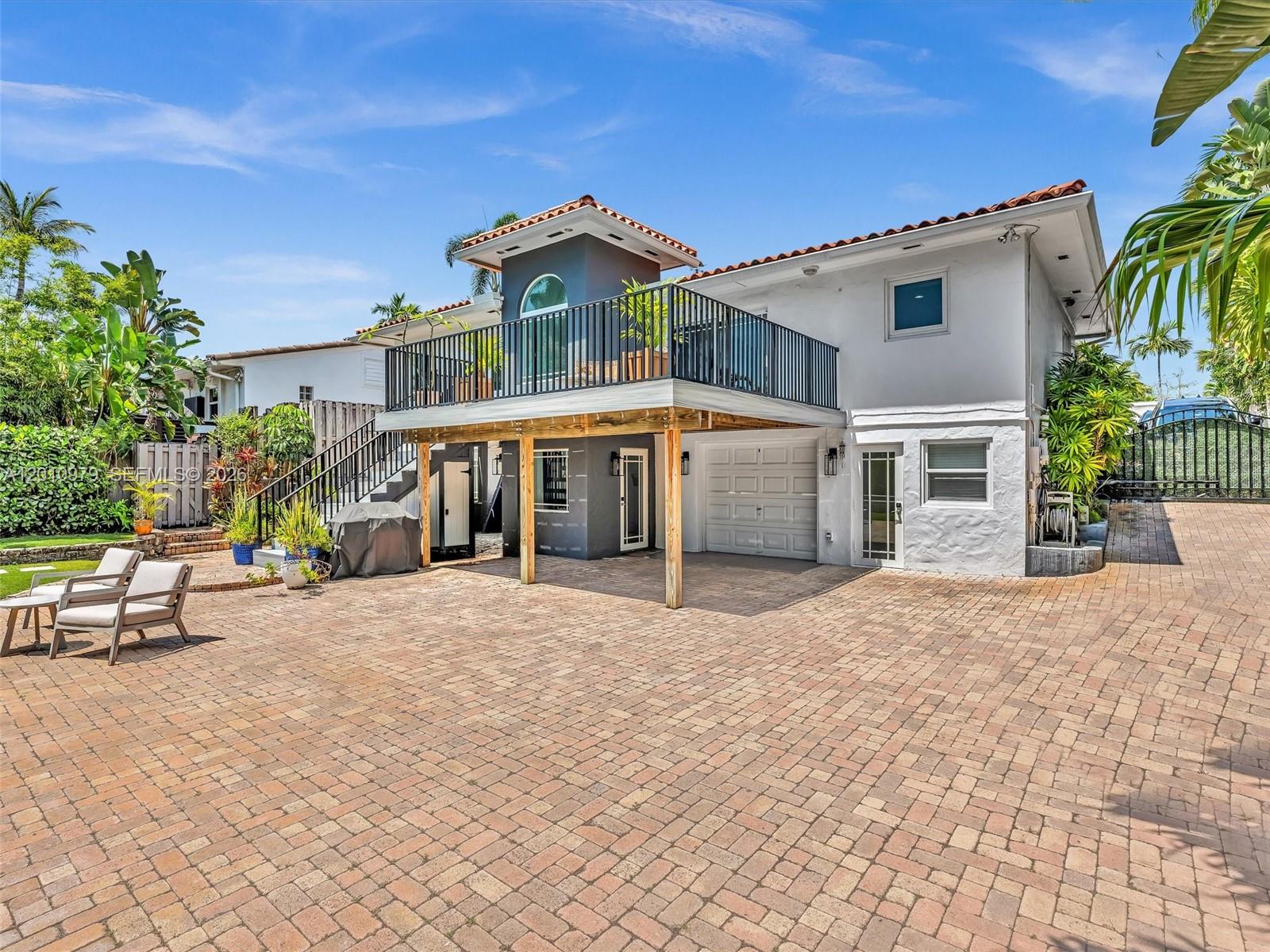 744 NE 18th Ave Fort Lauderdale, FL 33304