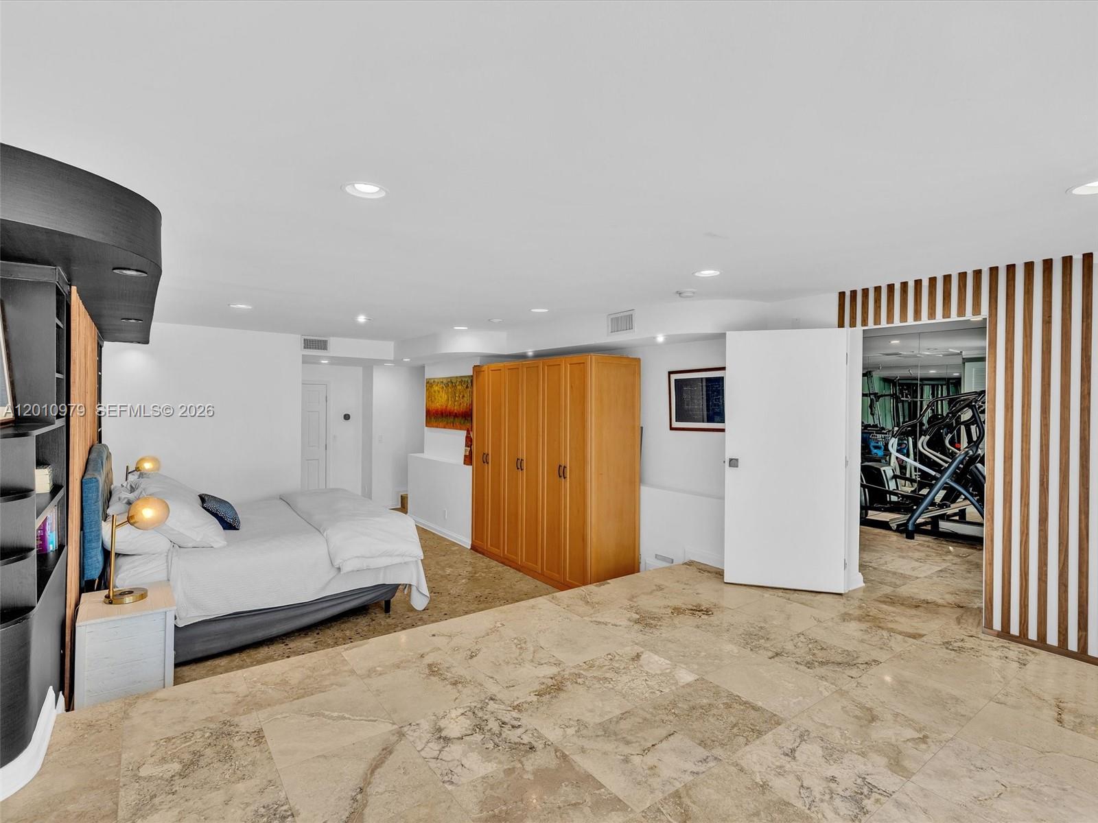 744 NE 18th Ave Fort Lauderdale, FL 33304