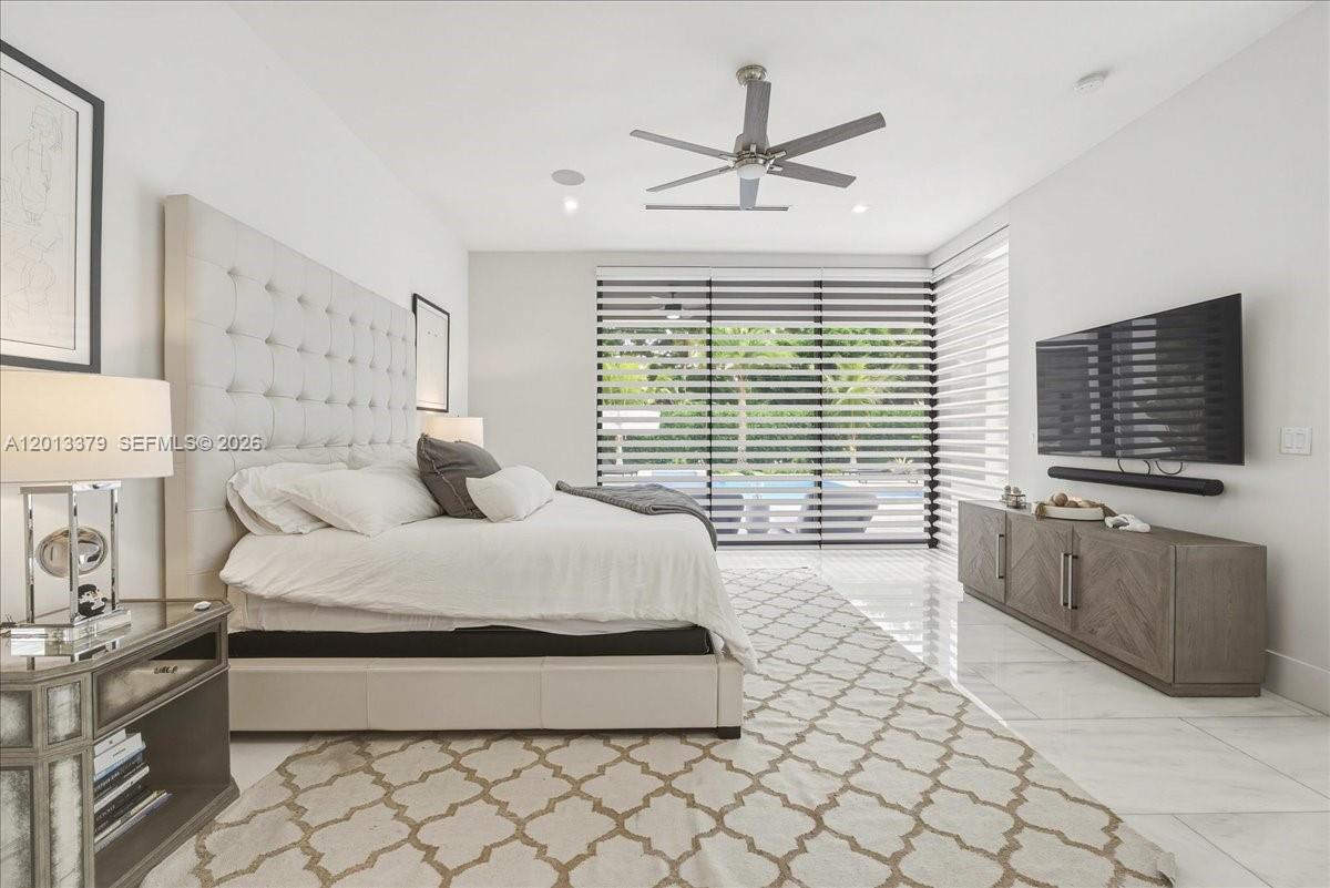 6785 SW 99th Ter Pinecrest, FL 33156