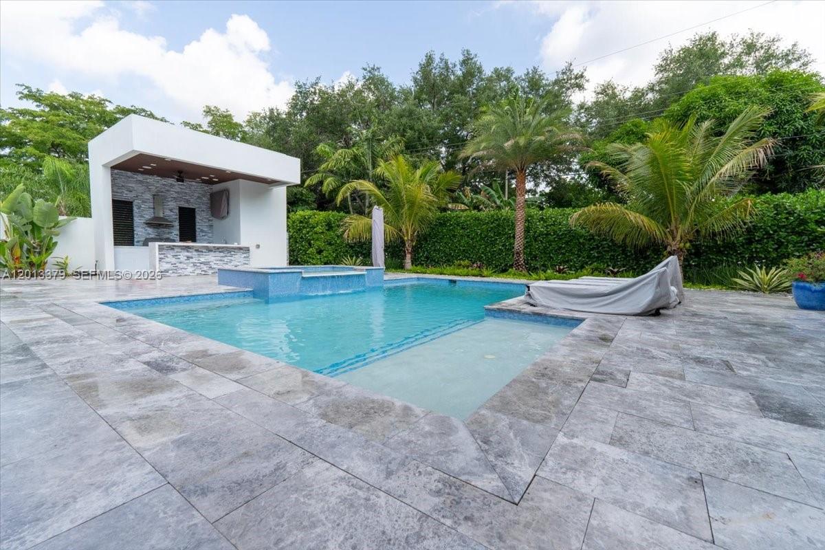 6785 SW 99th Ter Pinecrest, FL 33156