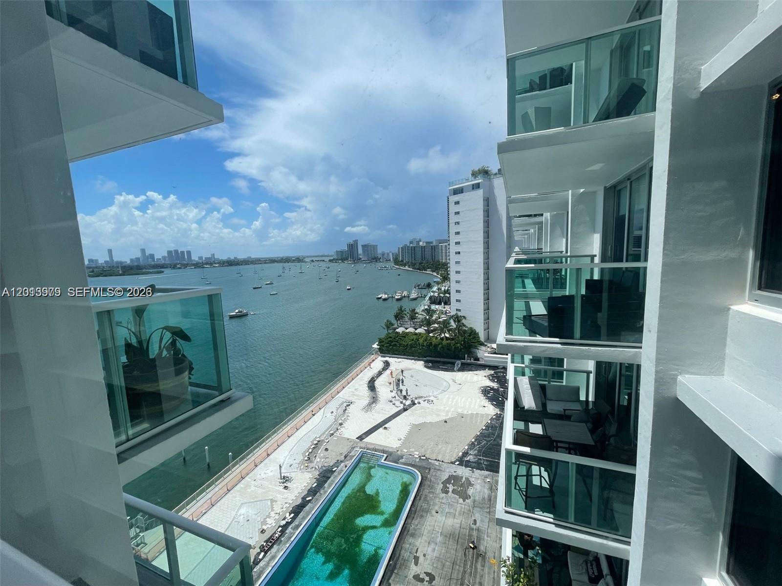 image Mirador 1000 (South Tower)2