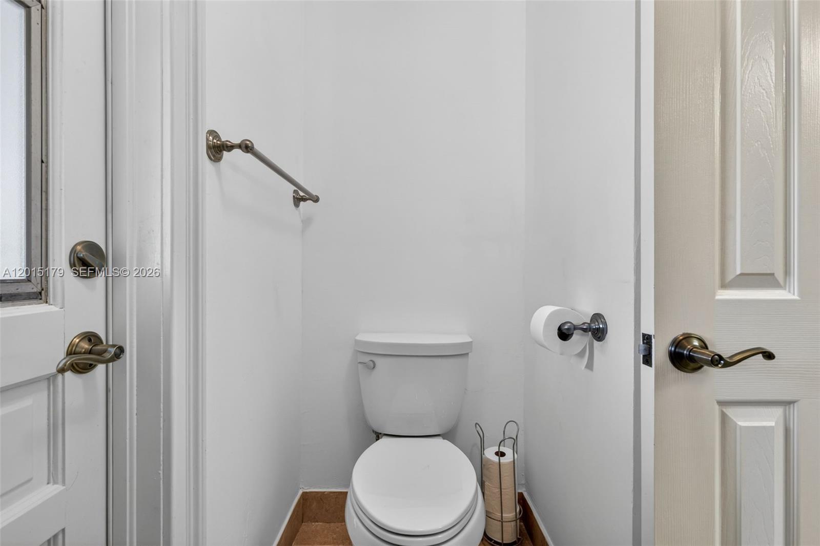 10044 SW 131st Ter Miami, FL 33176