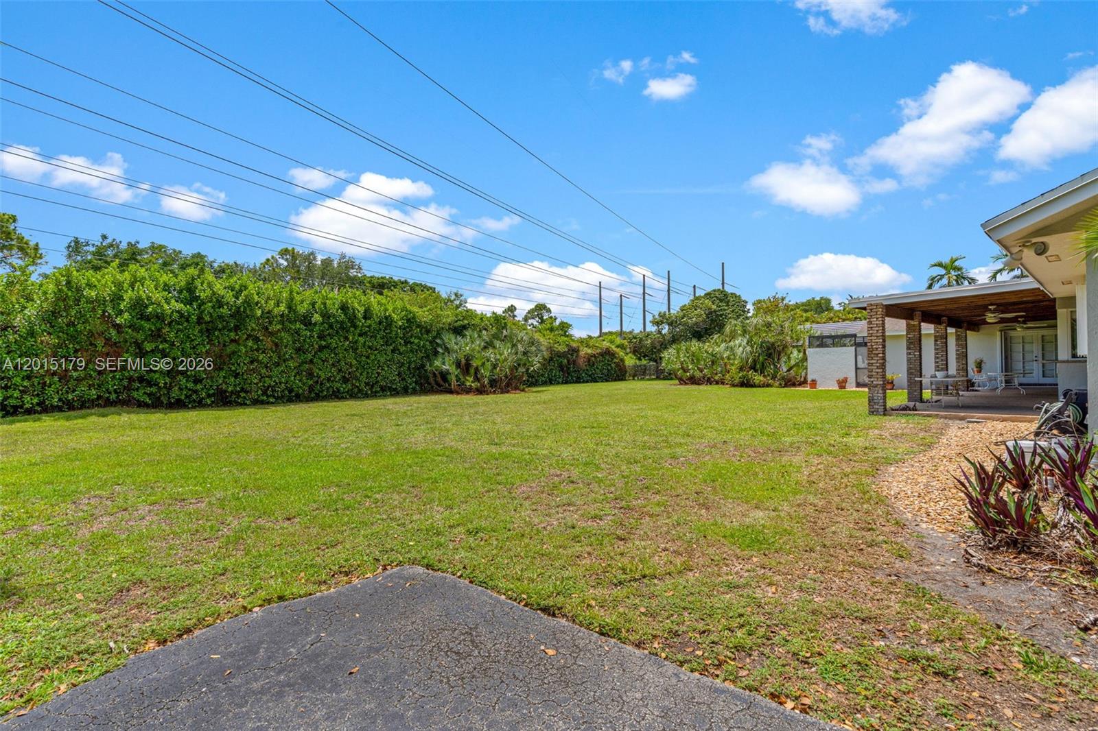 10044 SW 131st Ter Miami, FL 33176