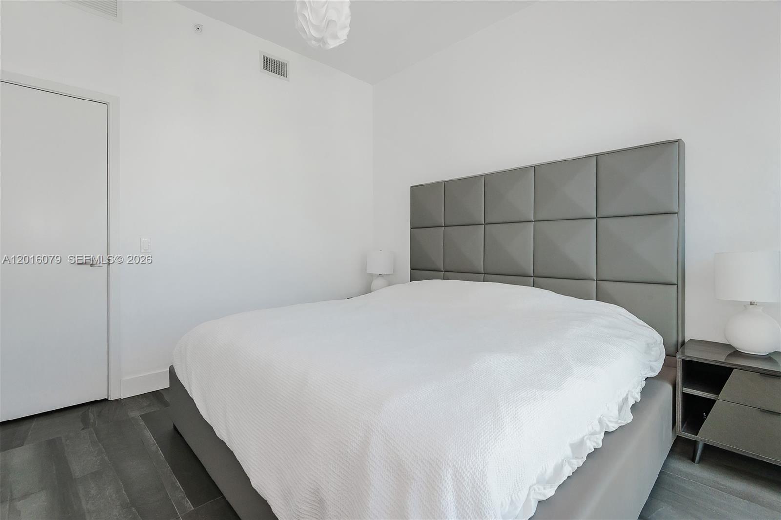 image The Bond on Brickell9