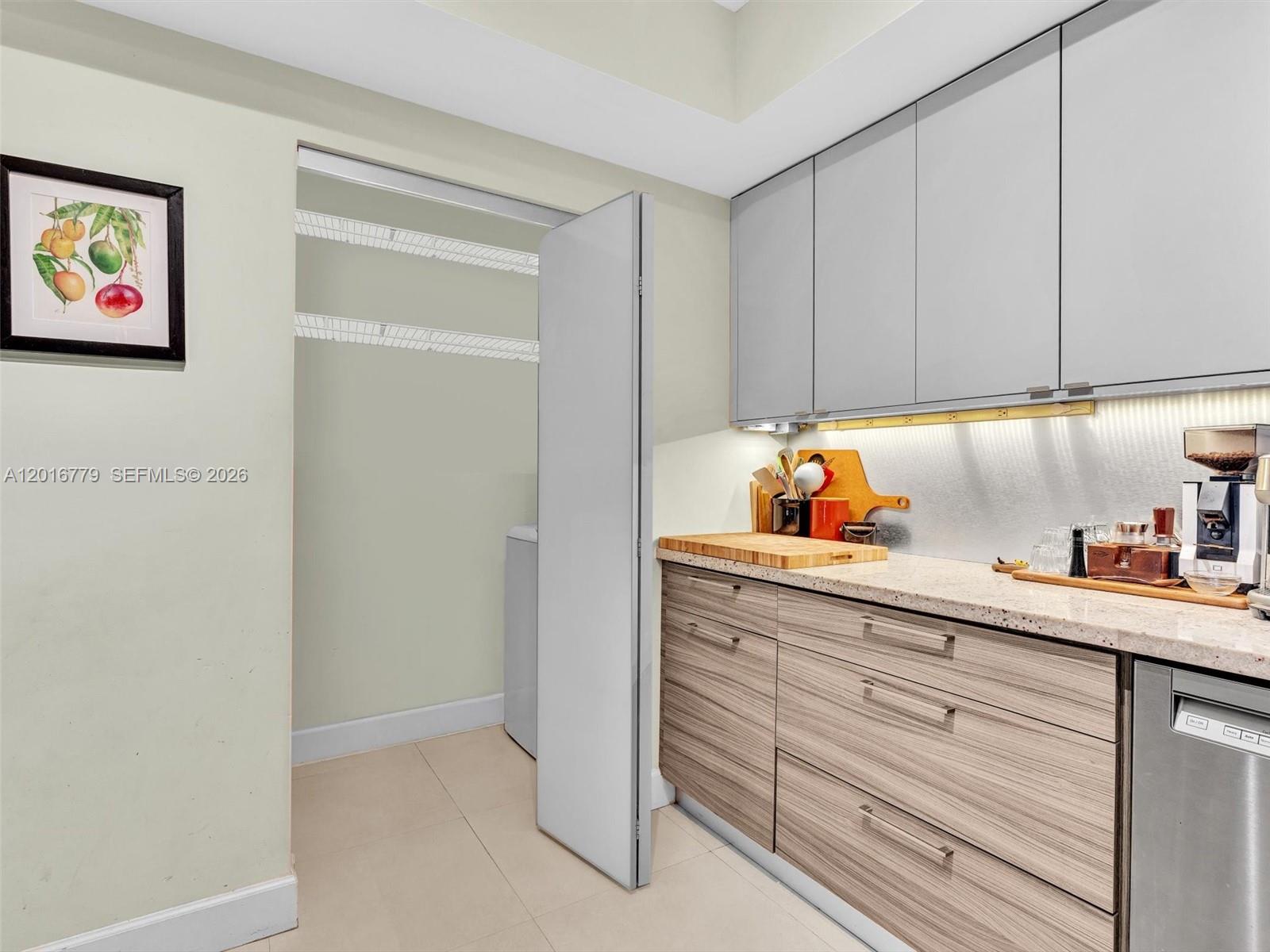 image Cite on the Bay East9