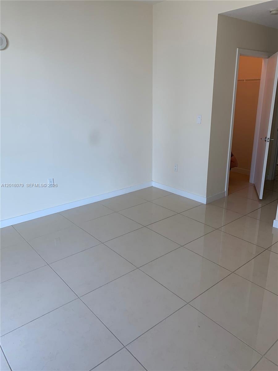 image Axis on Brickell North19