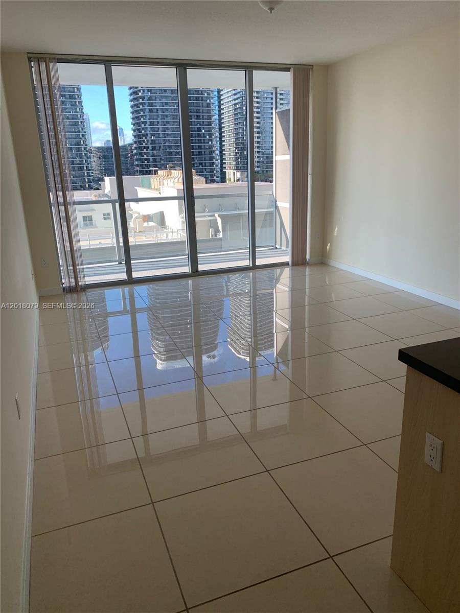 image Axis on Brickell North30