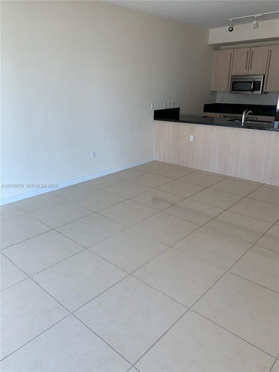 image Axis on Brickell North31