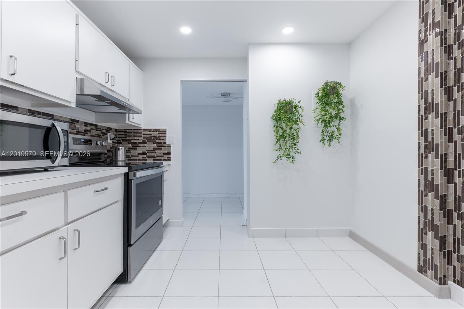 500 Three Iss Blvd #1110 Hallandale Beach, FL 33009