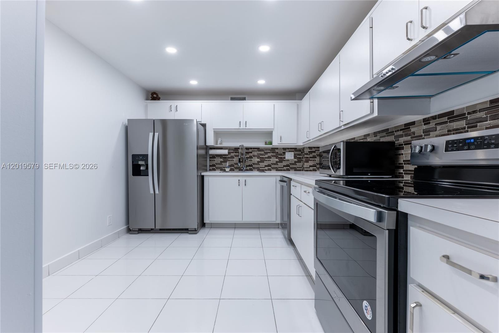 500 Three Iss Blvd #1110 Hallandale Beach, FL 33009
