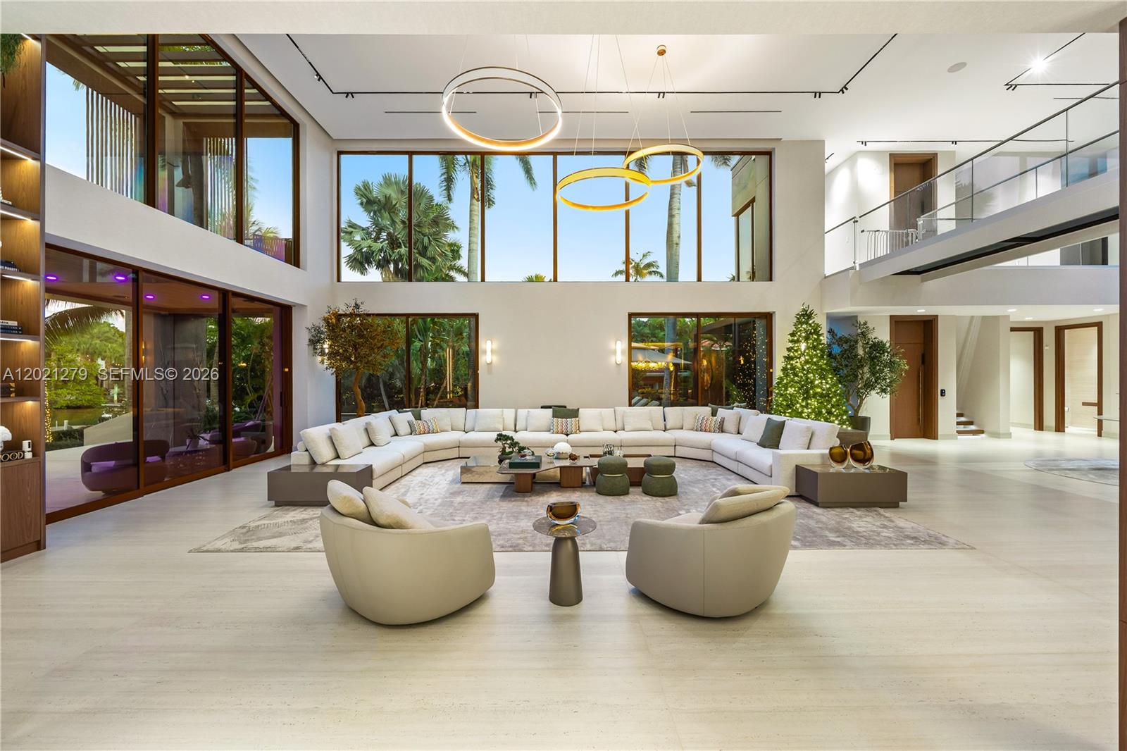 905 Belle Meade Is Dr Miami, FL 33138