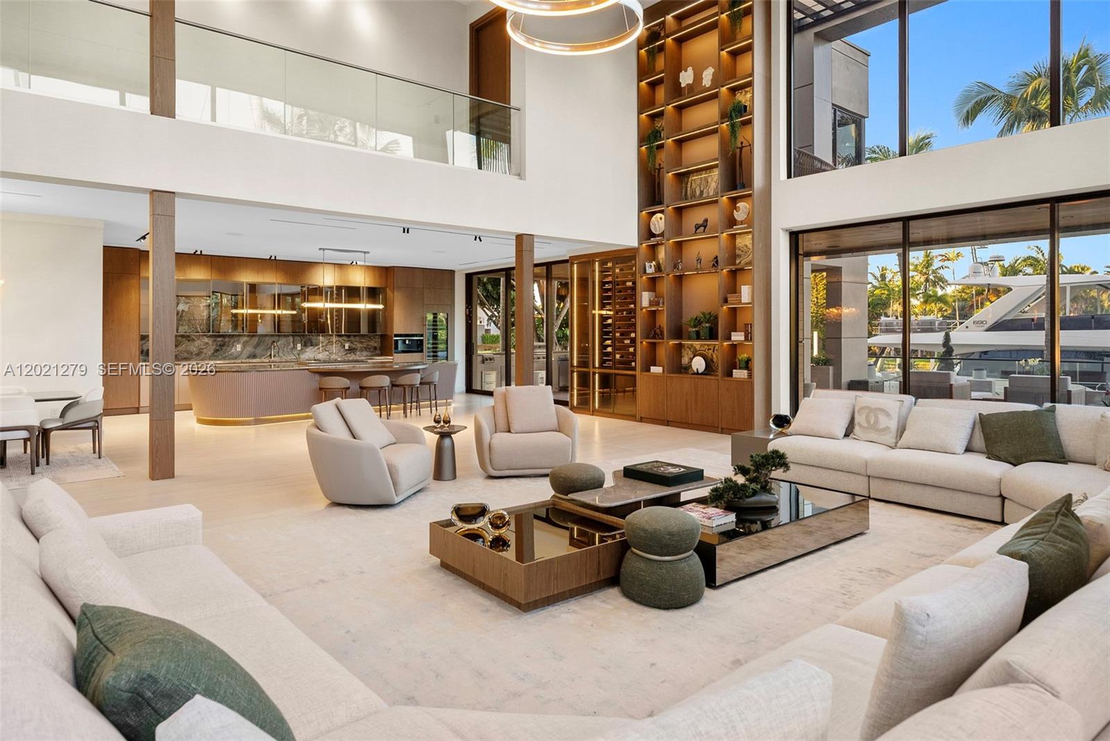 905 Belle Meade Is Dr Miami, FL 33138