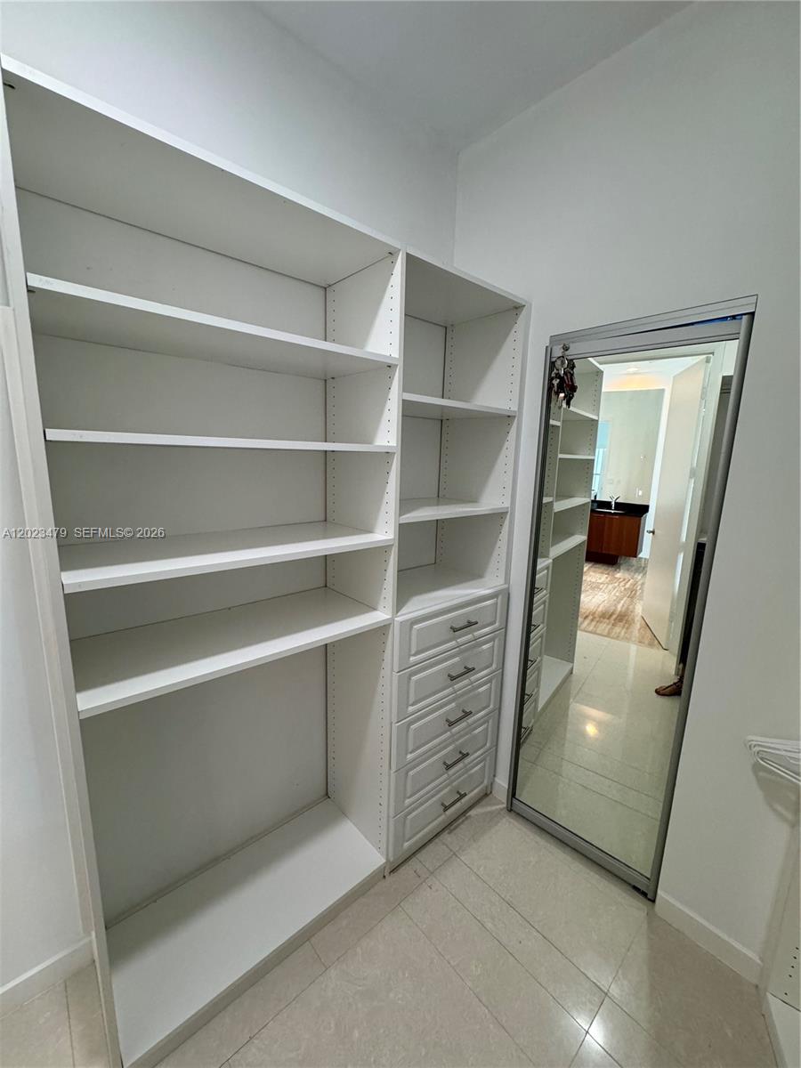 16001 Collins Ave #4006 Sunny Isles Beach, FL 33160